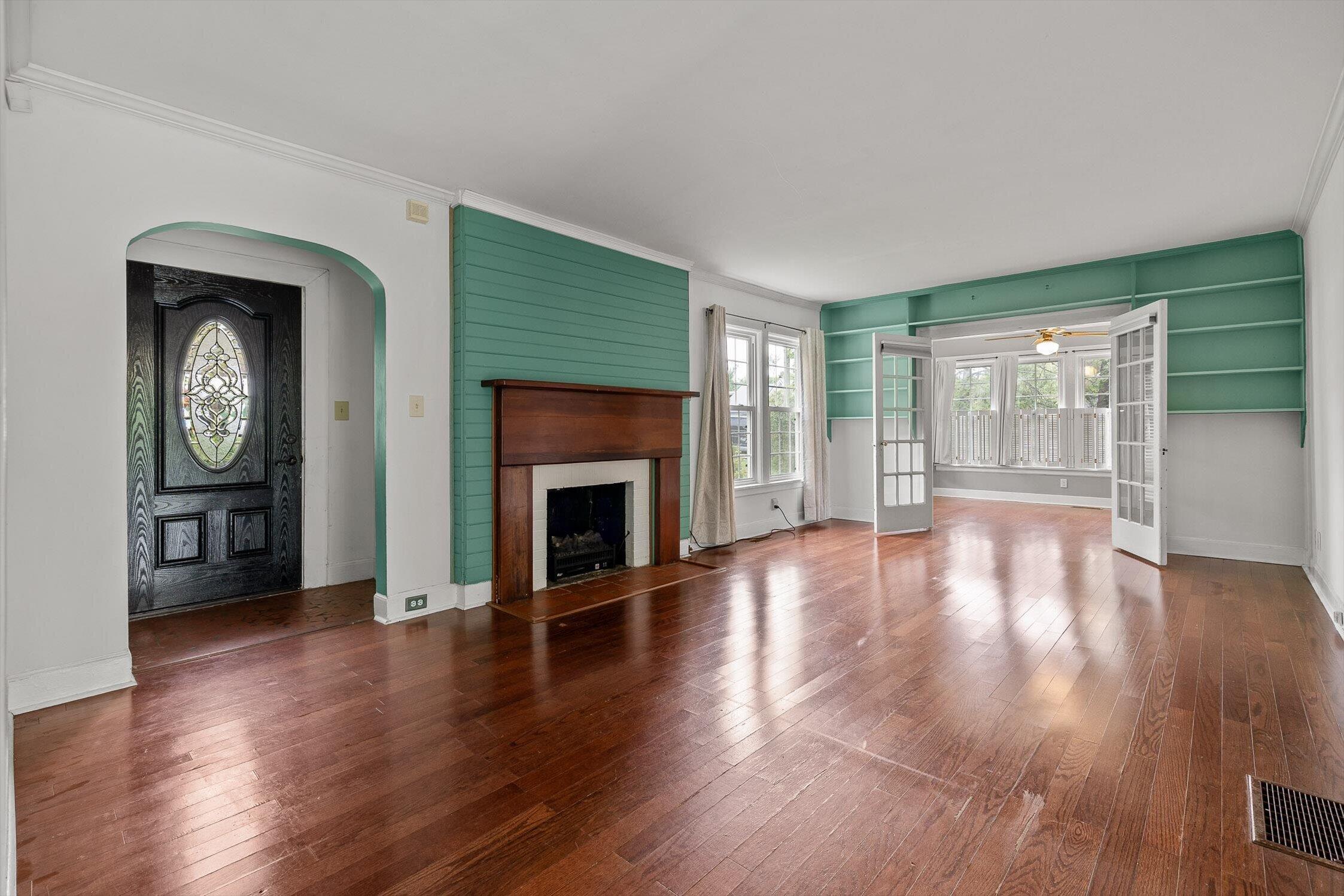 3718 Oweda Terrace