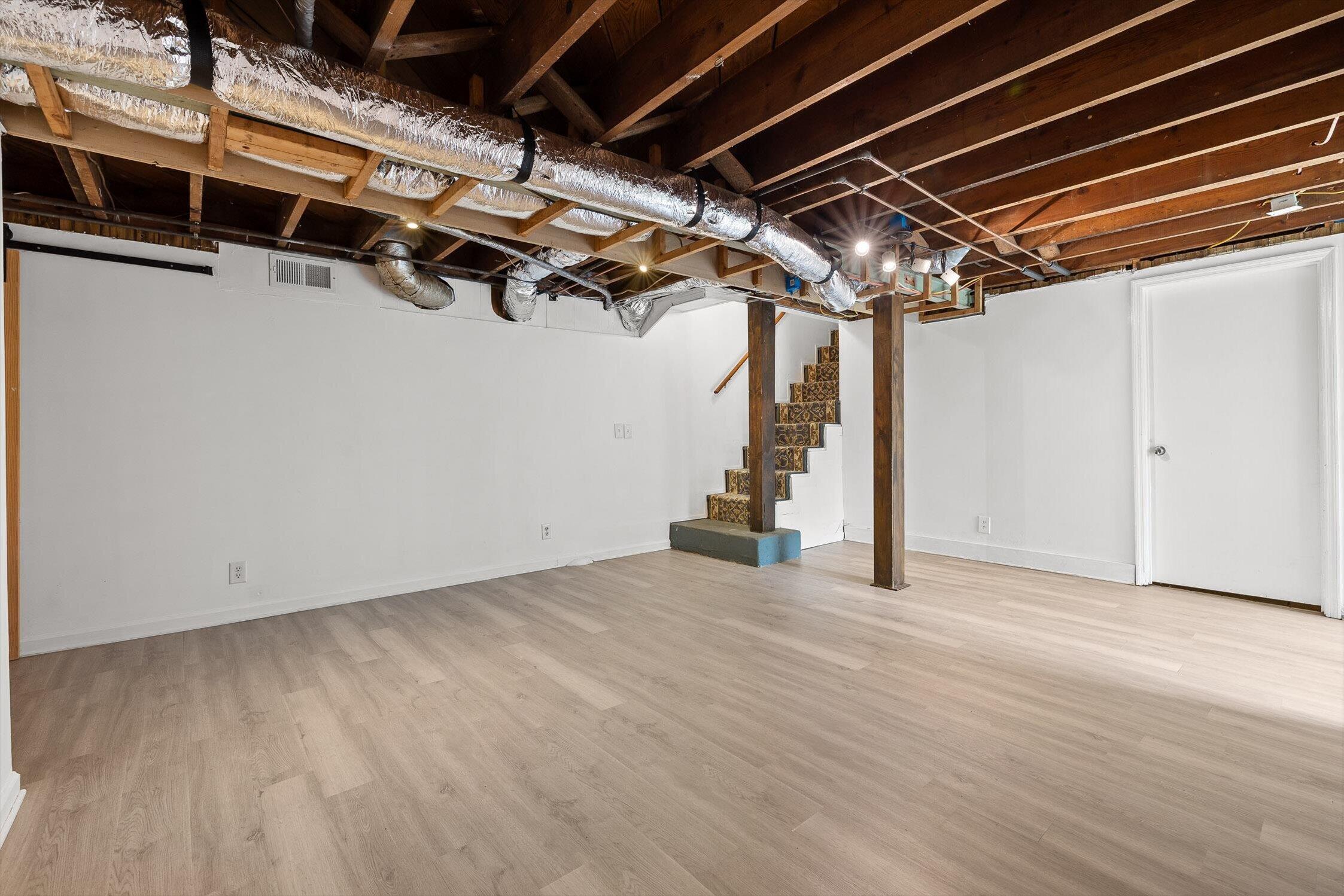 3718 Oweda Terrace