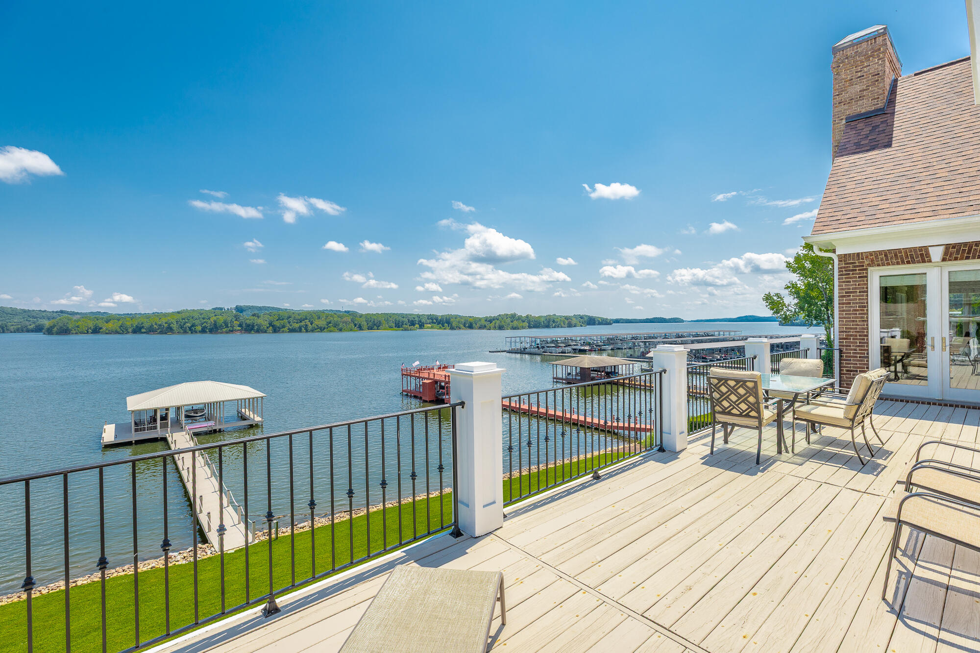 2611 Heron Cove Lane