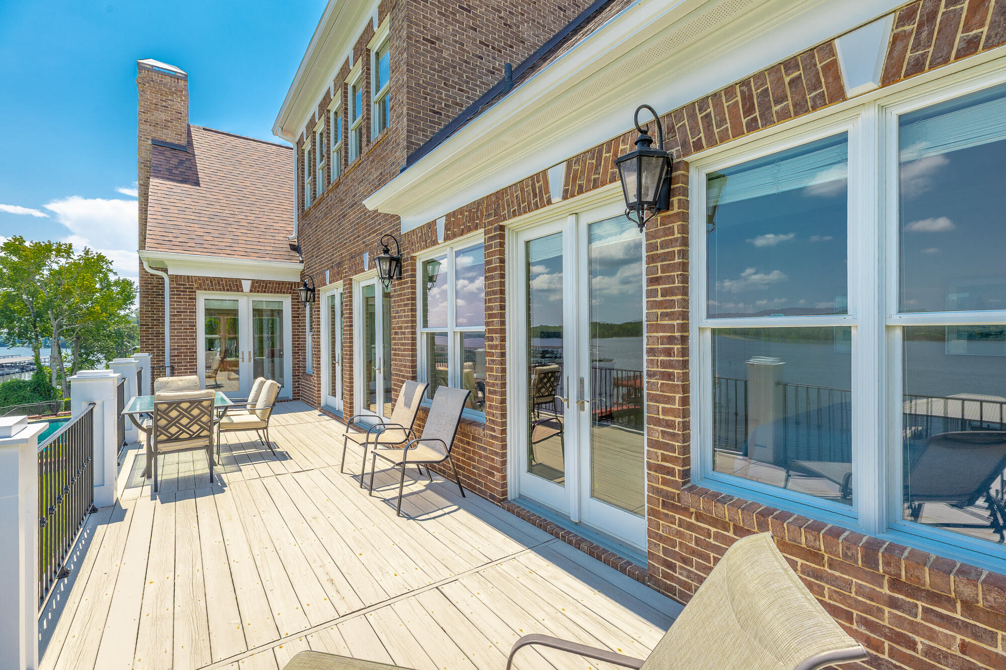 2611 Heron Cove Lane