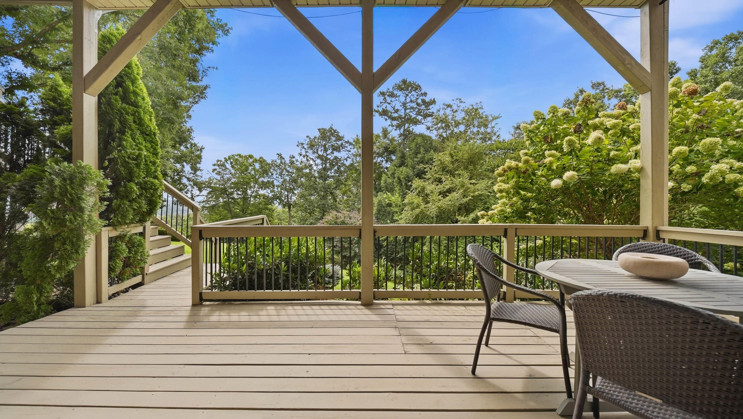 5908 Rainbow Springs Drive