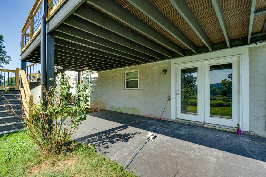469 Post Oak Road