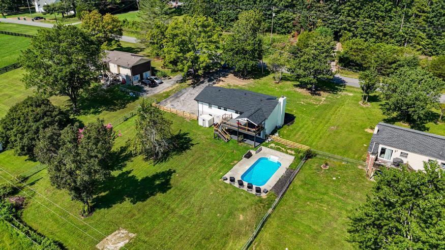 469 Post Oak Road
