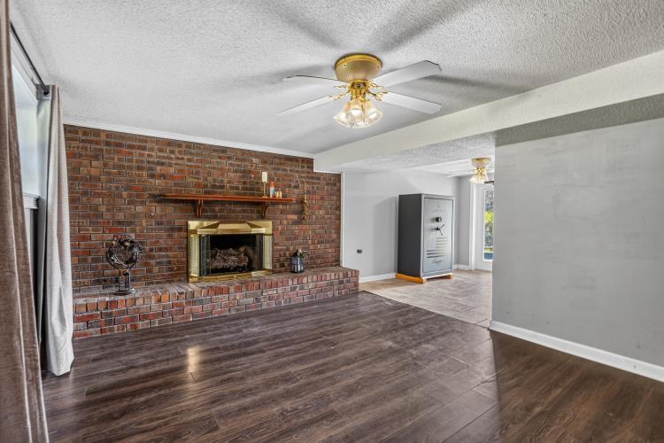 469 Post Oak Road