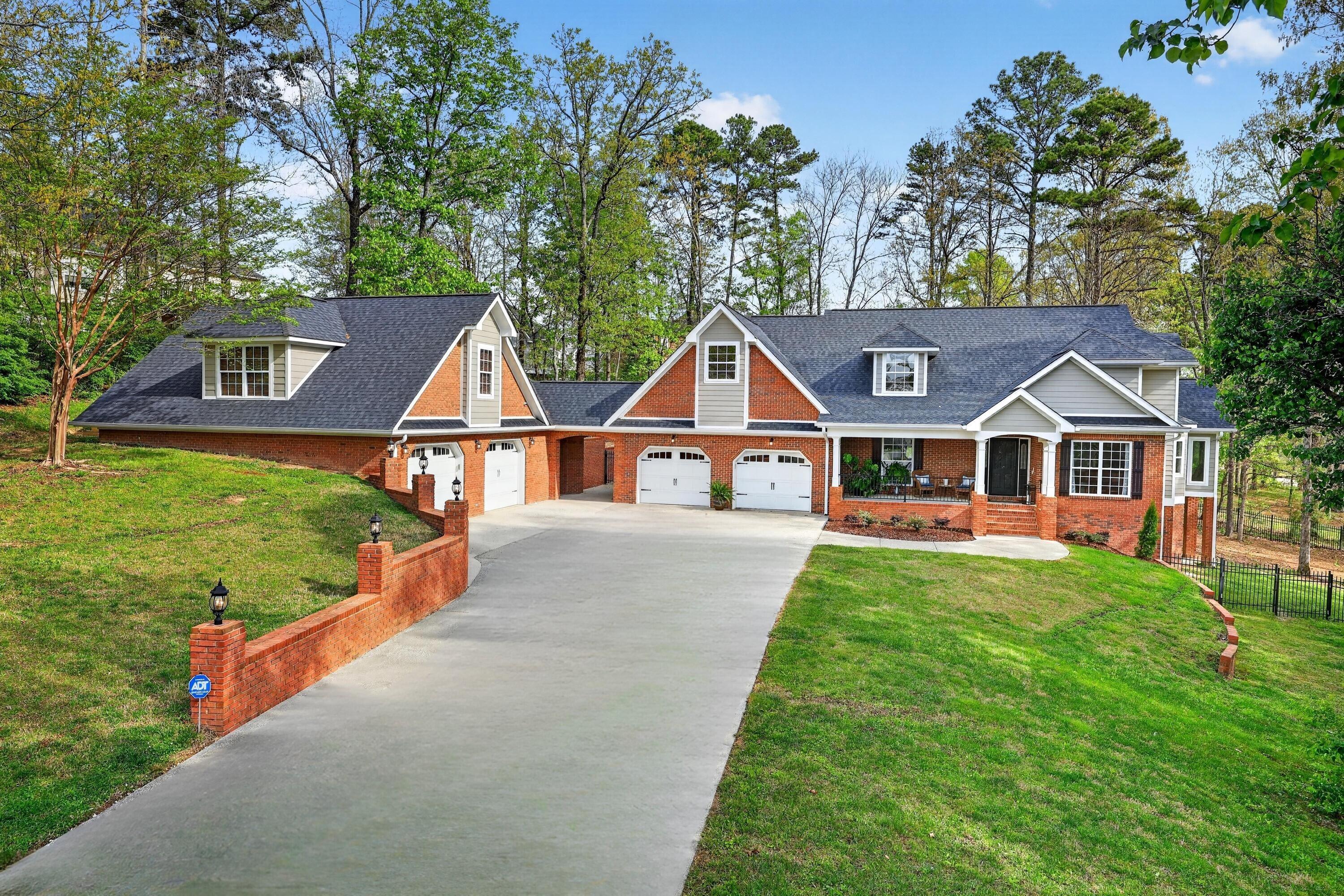 88 Herron Lane