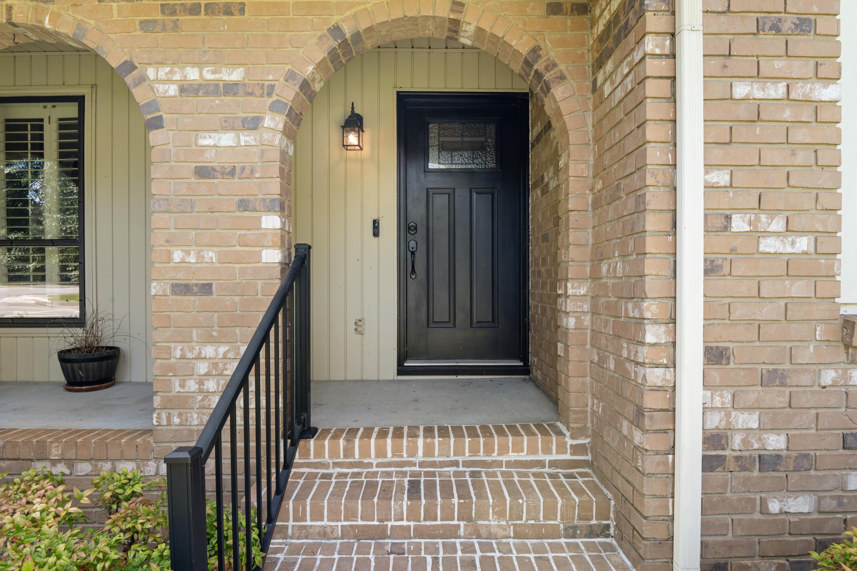 154 Valleybrook Circle
