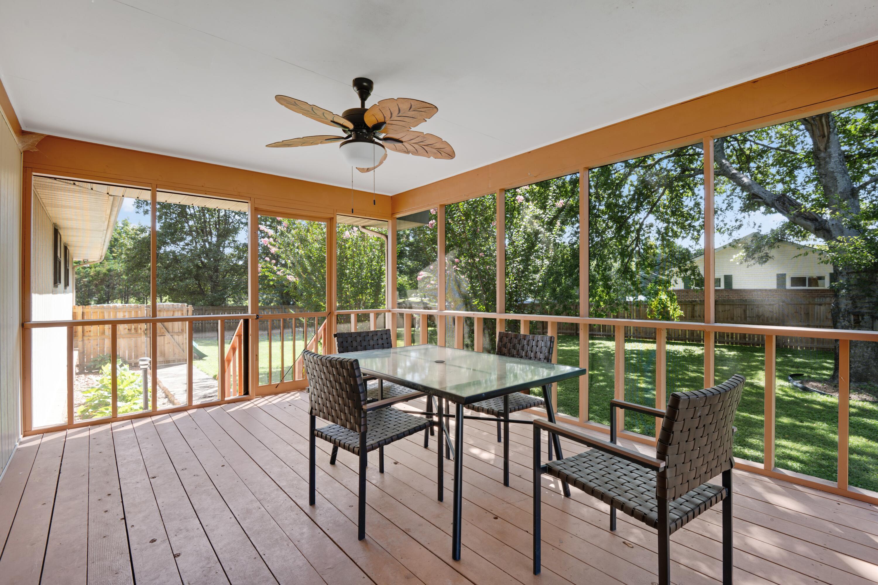 154 Valleybrook Circle
