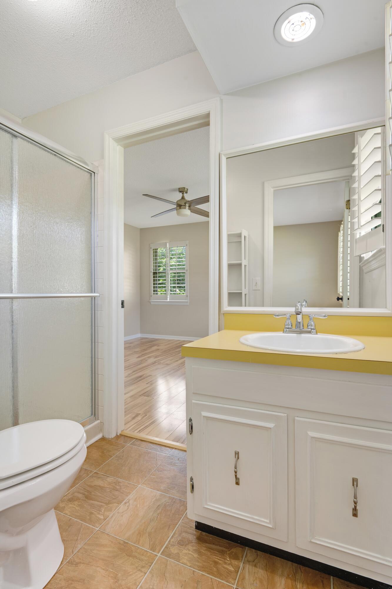 154 Valleybrook Circle