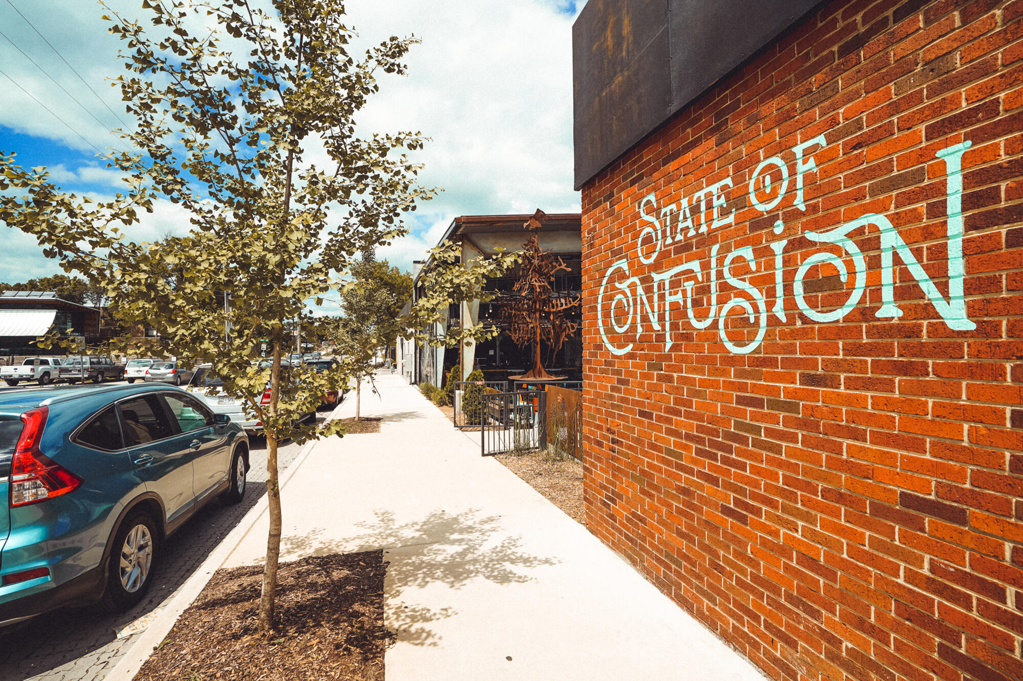 614 E Main Street, 206