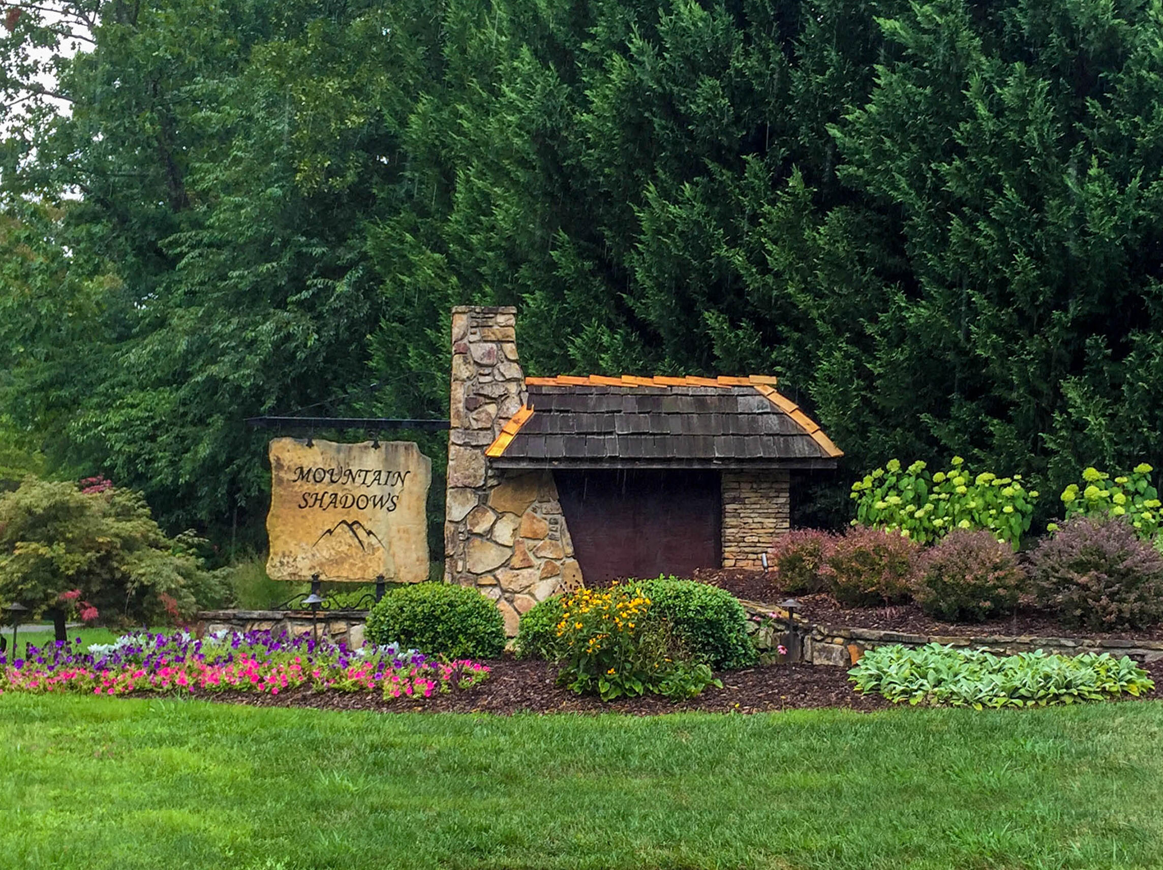 513 Grand Mountain Drive