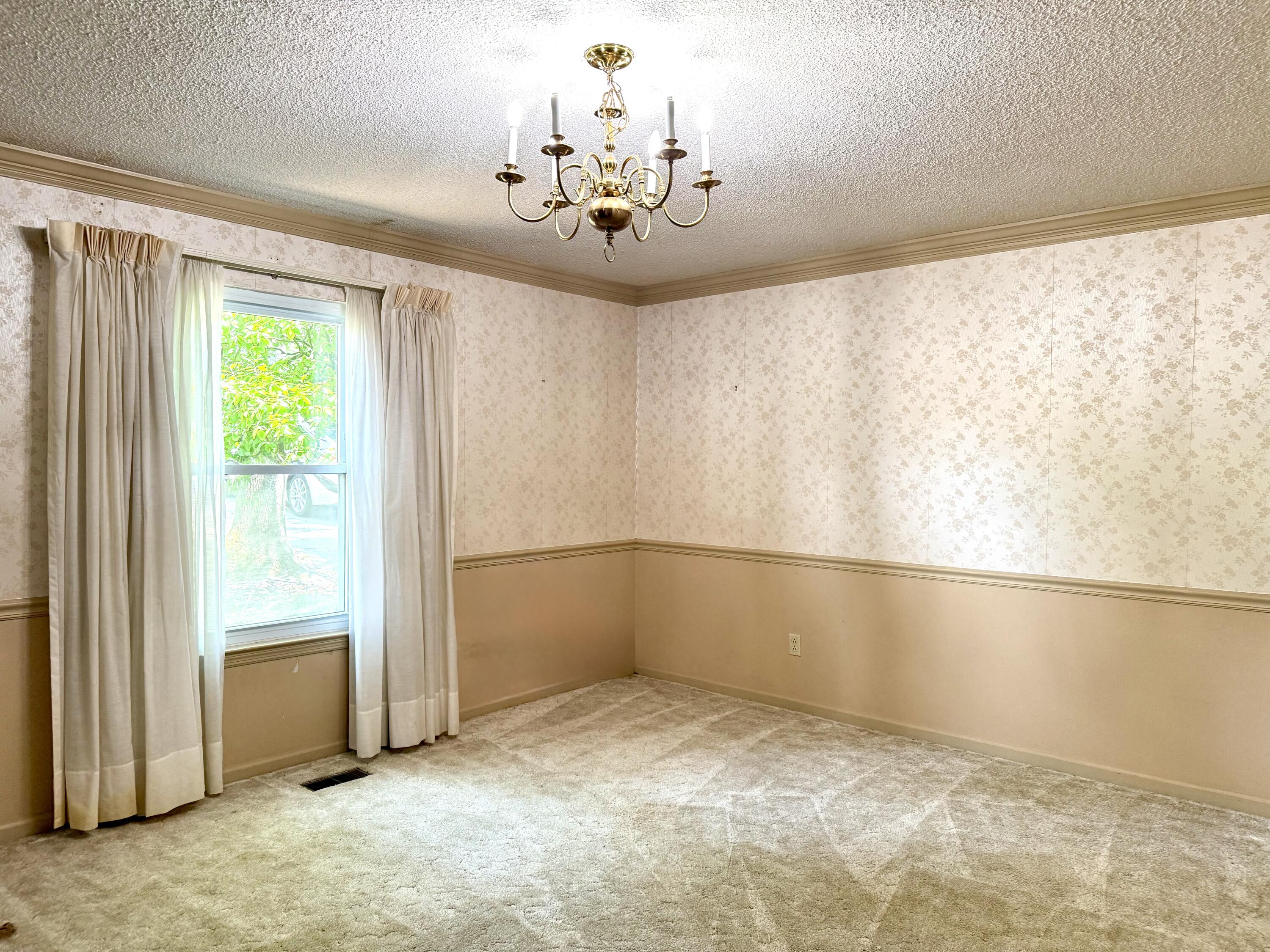 6524 Lake Shadows Circle