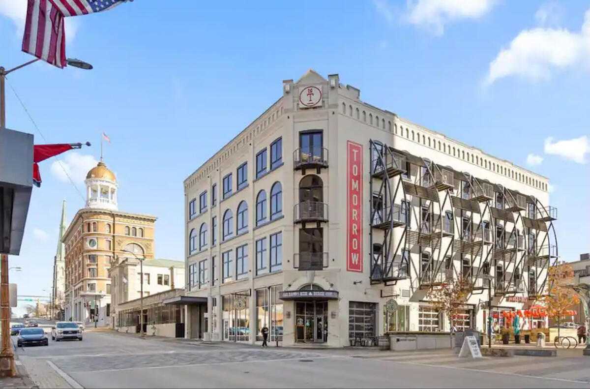 707 Georgia Avenue, #301