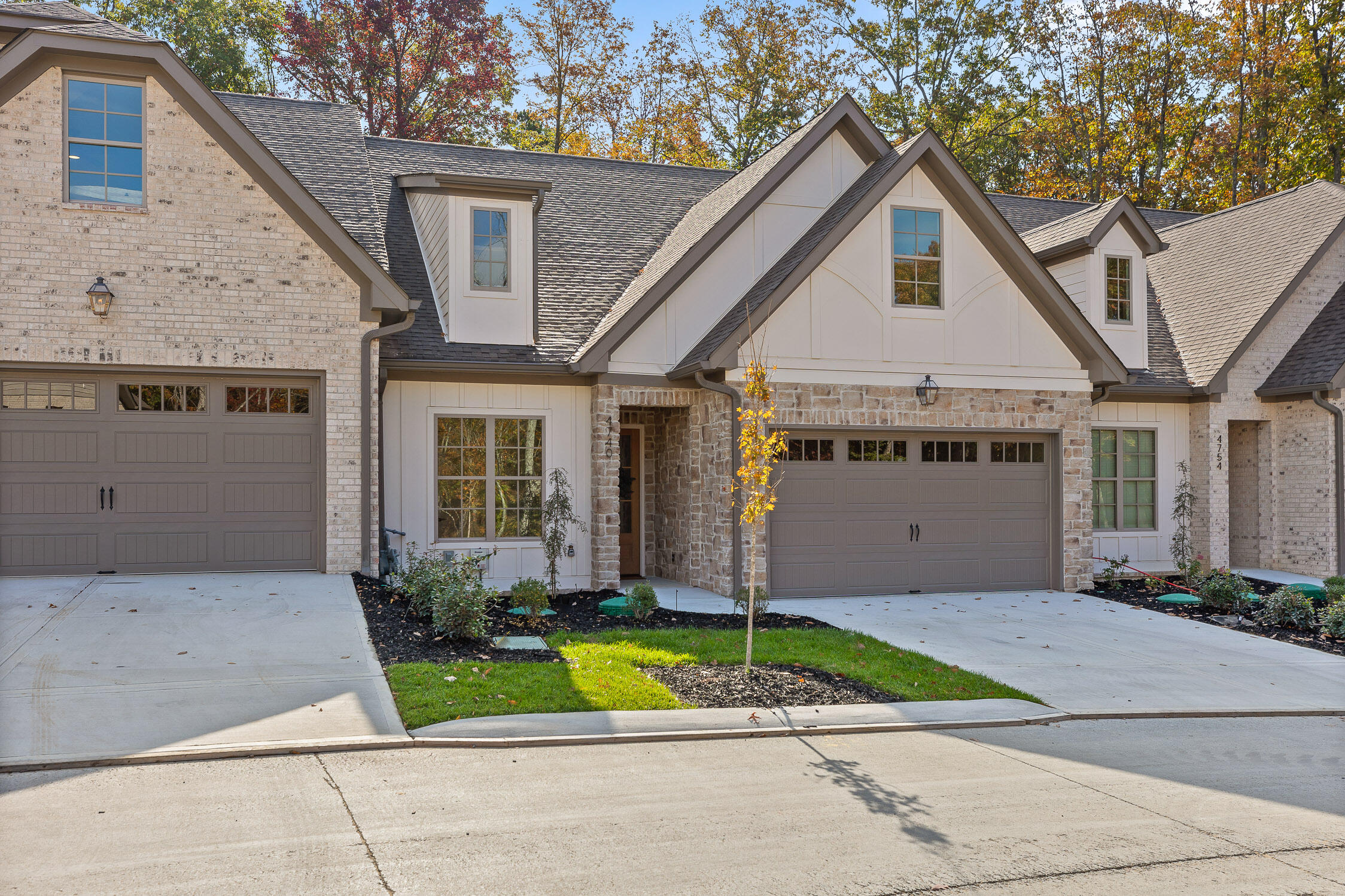 4684 Dempsey Way