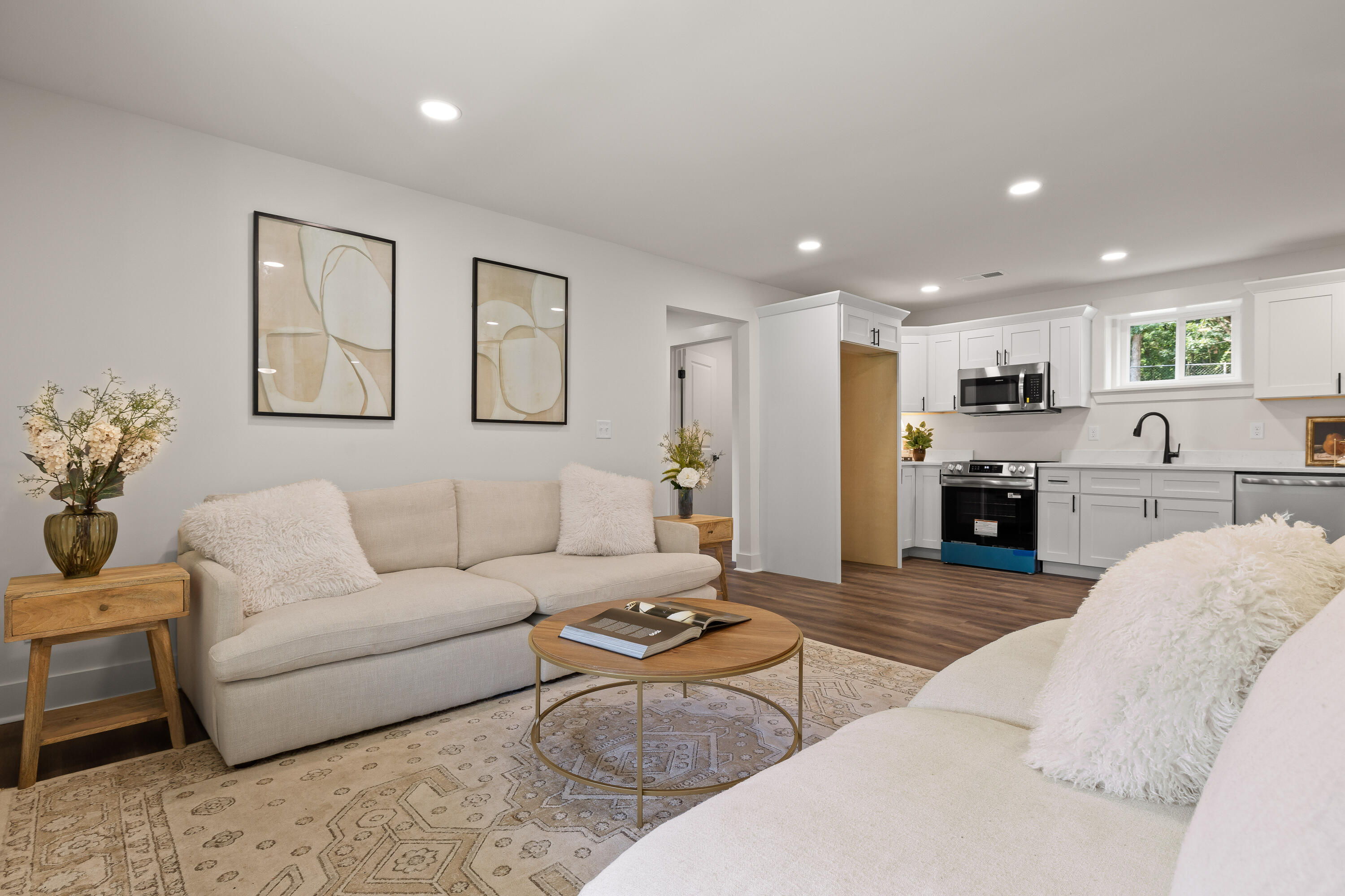 2323 Lyons Lane