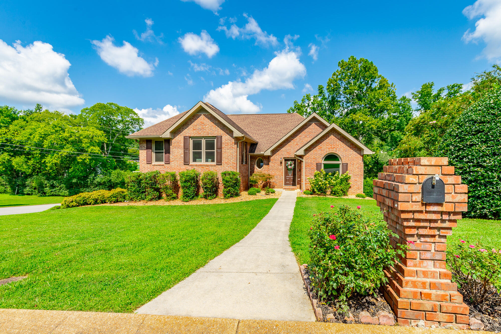 6503 Fox Den Lane