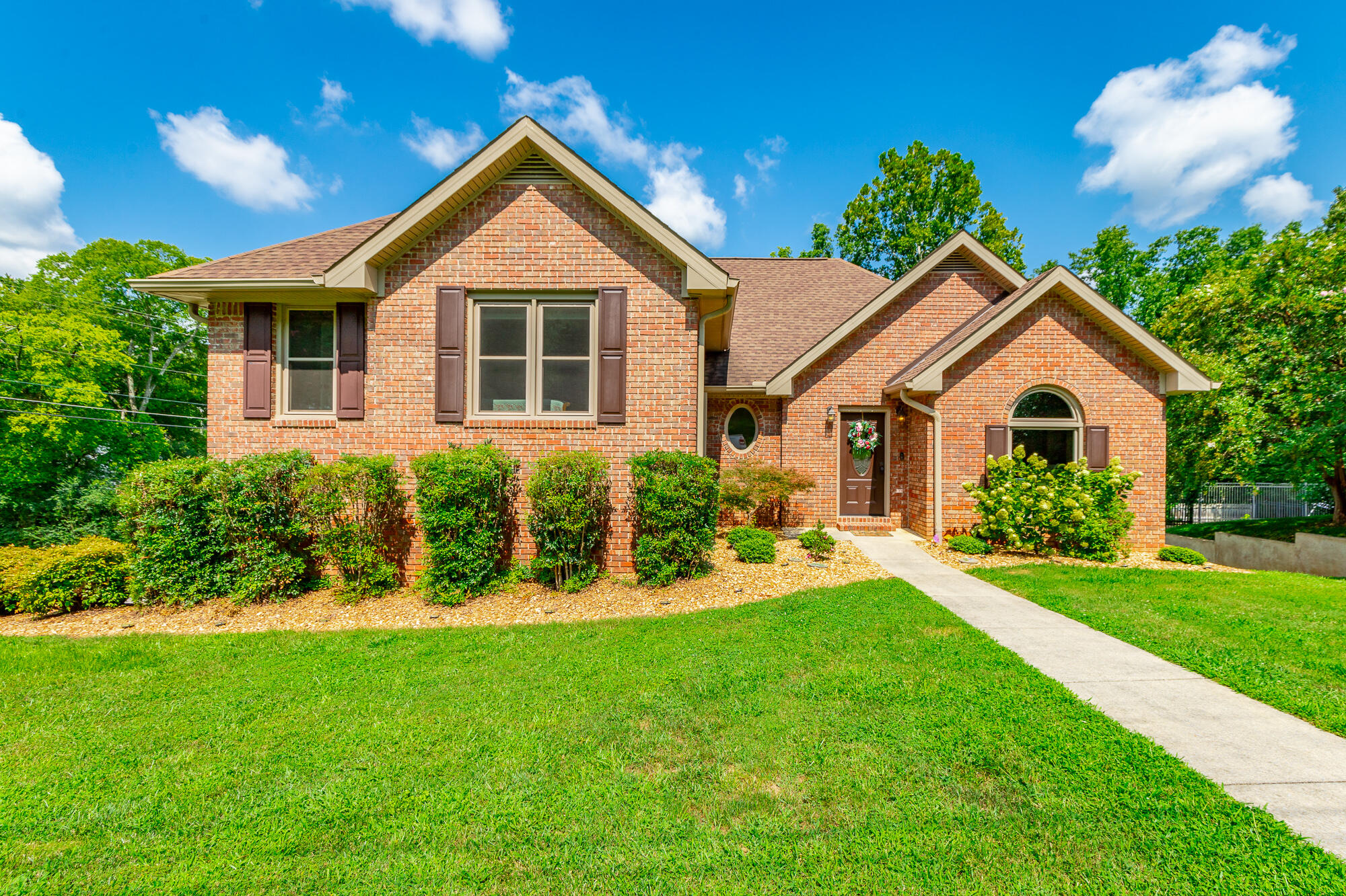 6503 Fox Den Lane