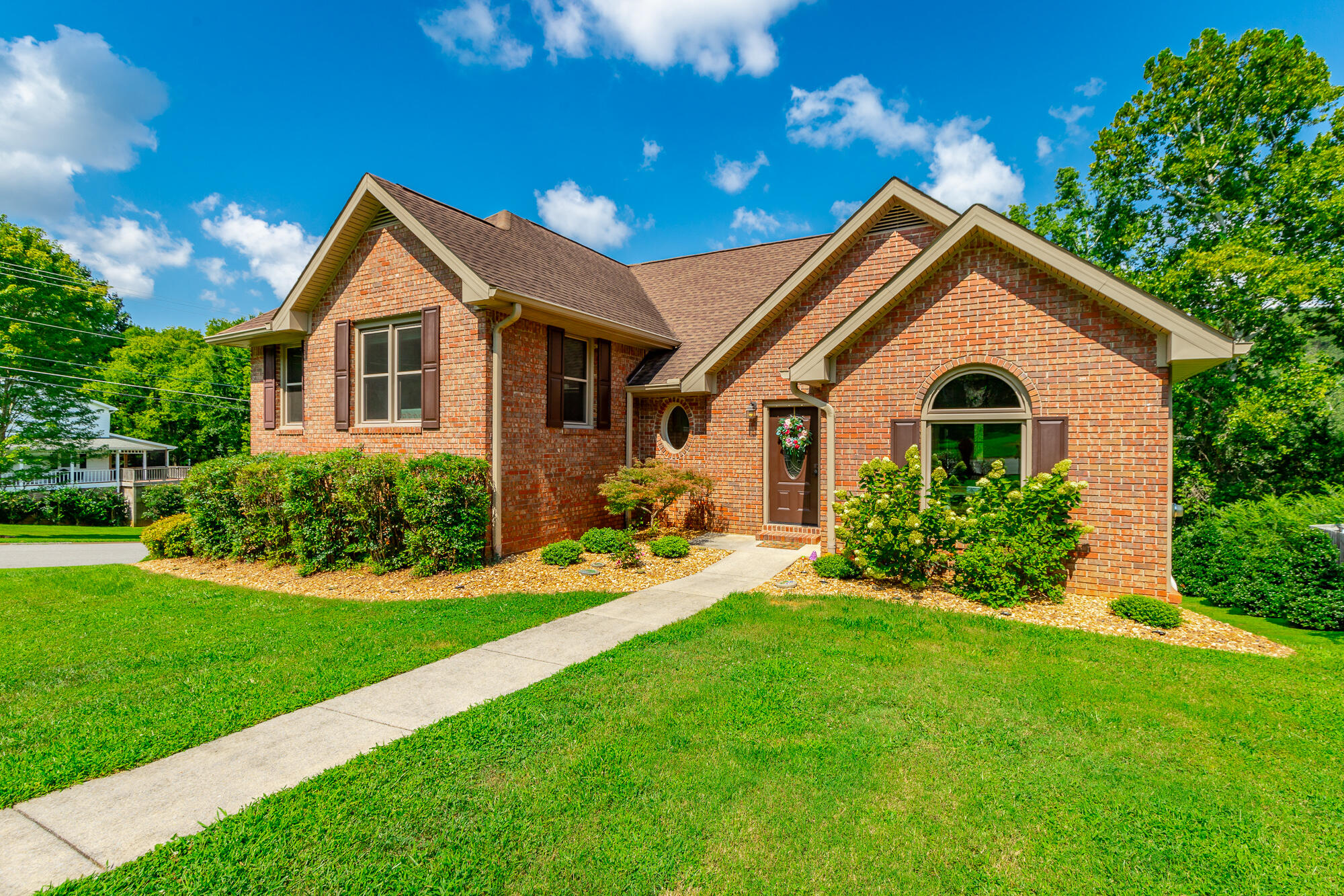 6503 Fox Den Lane