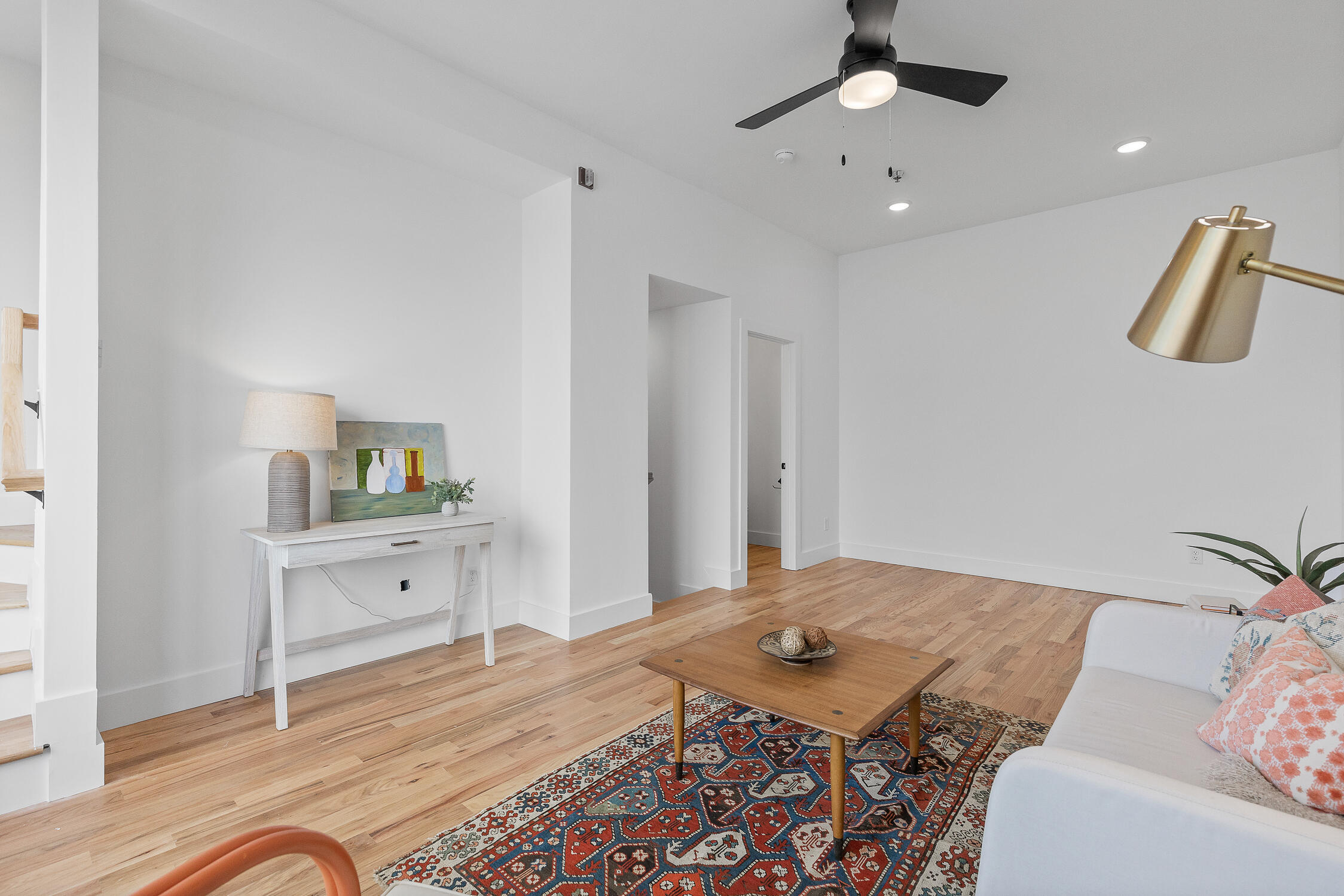 907 Montague Place