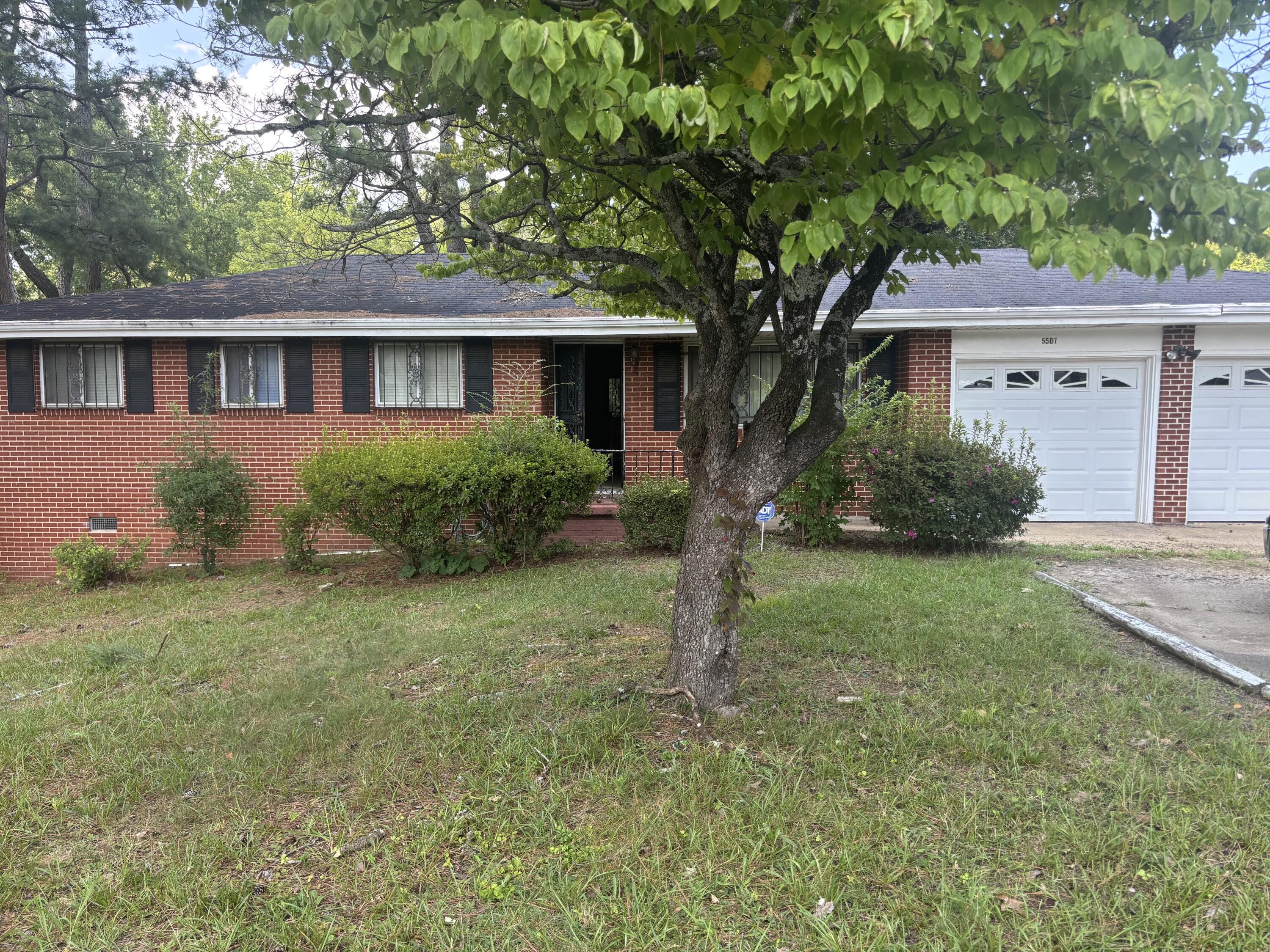 5507 Upshaw Drive