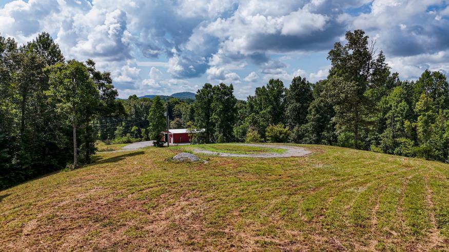 811 Belltown Road