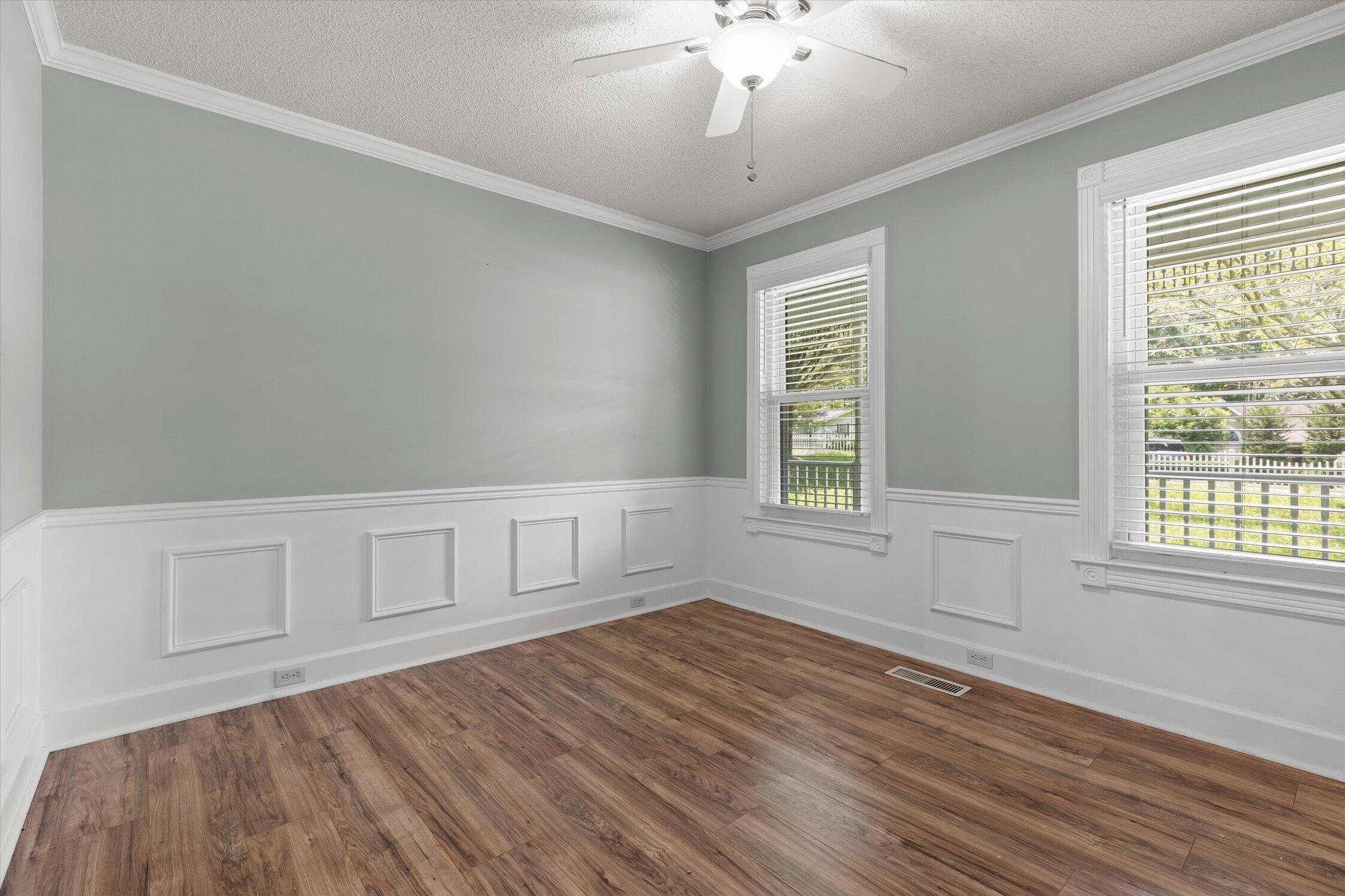 120 NW Buckeye Lane NW