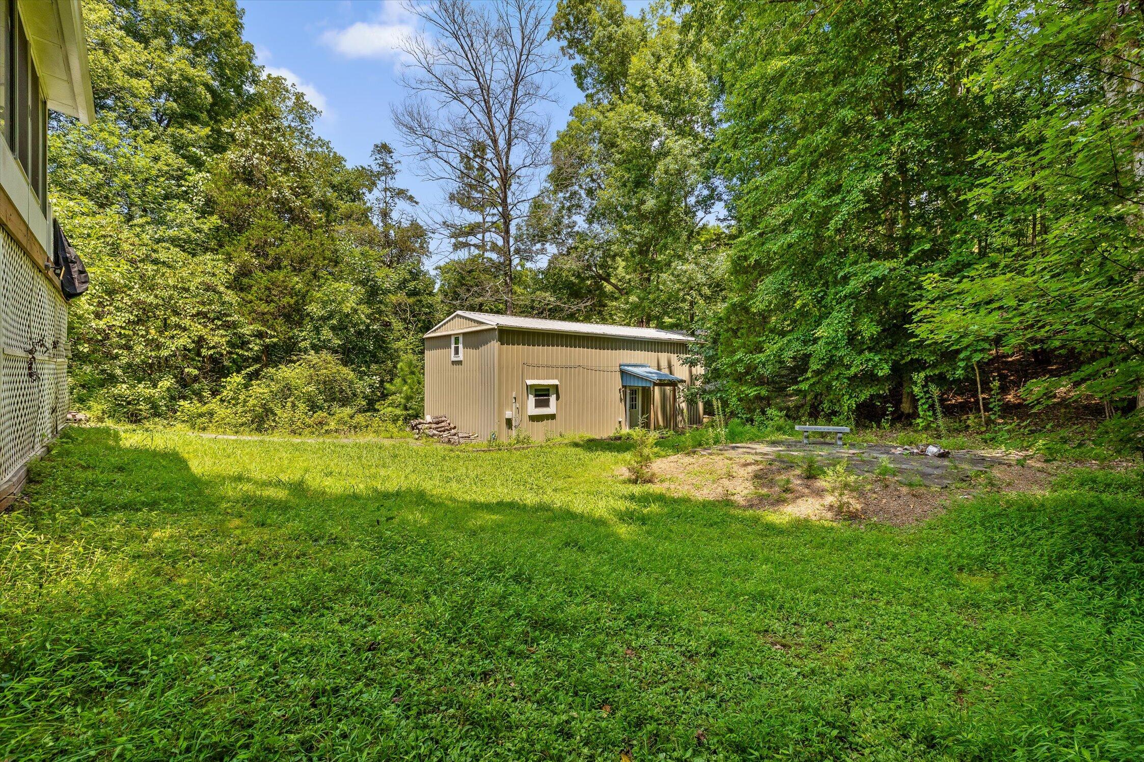 120 NW Buckeye Lane NW