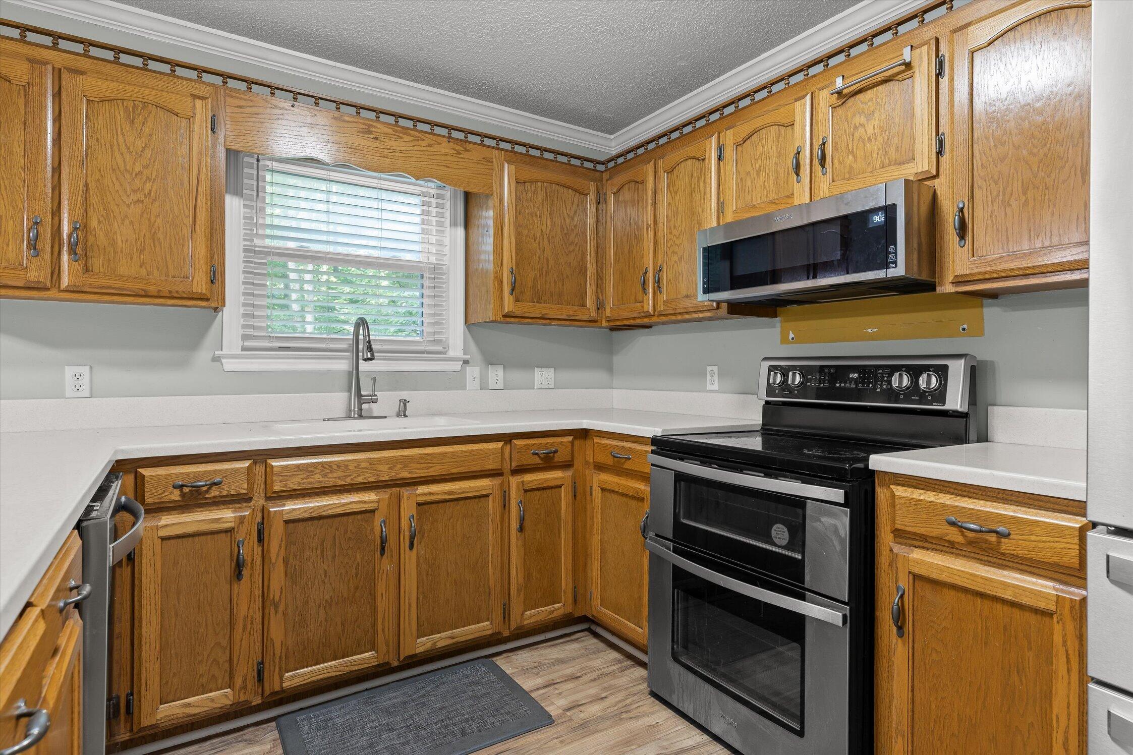 120 NW Buckeye Lane NW