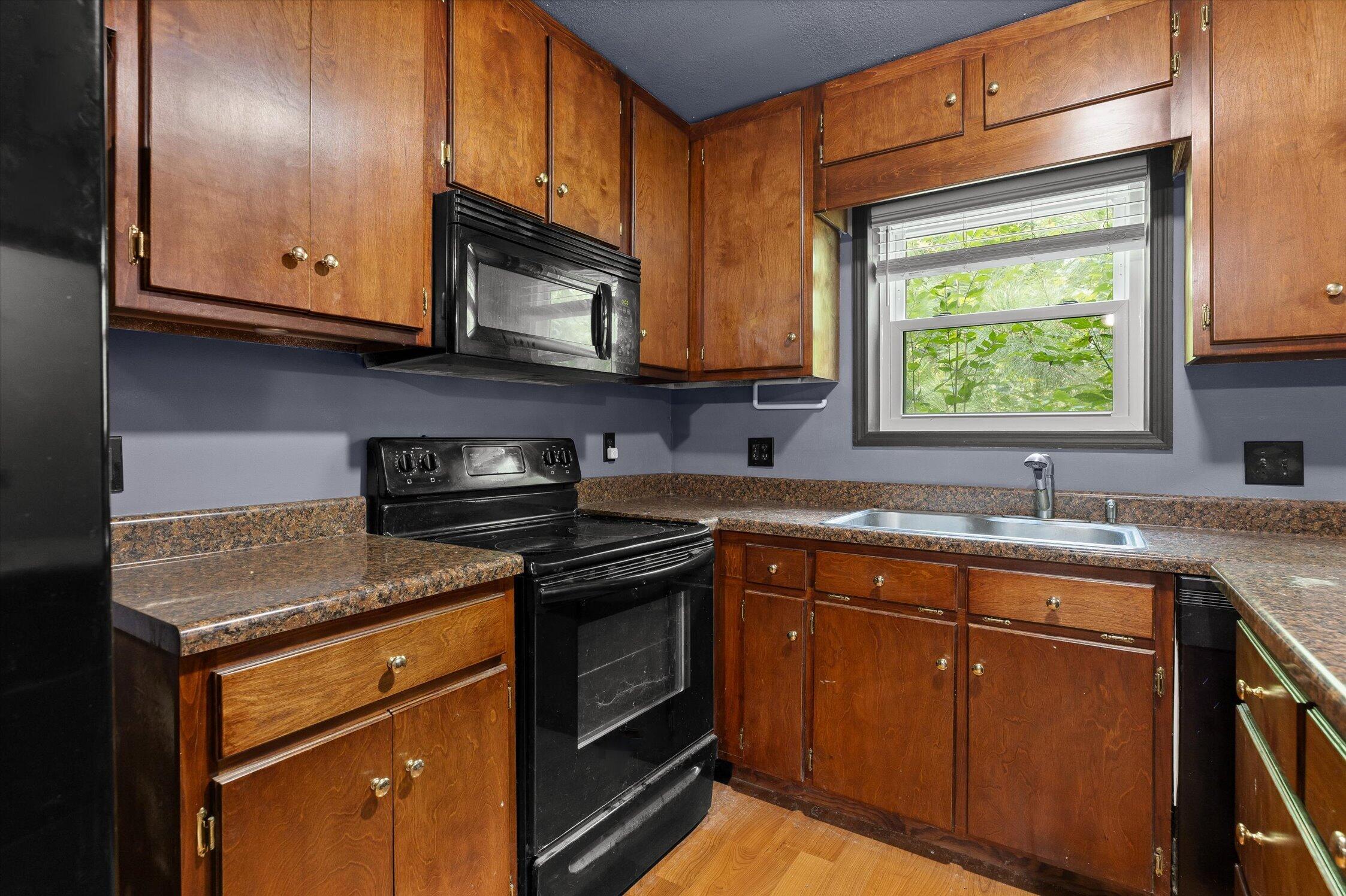 120 NW Buckeye Lane NW