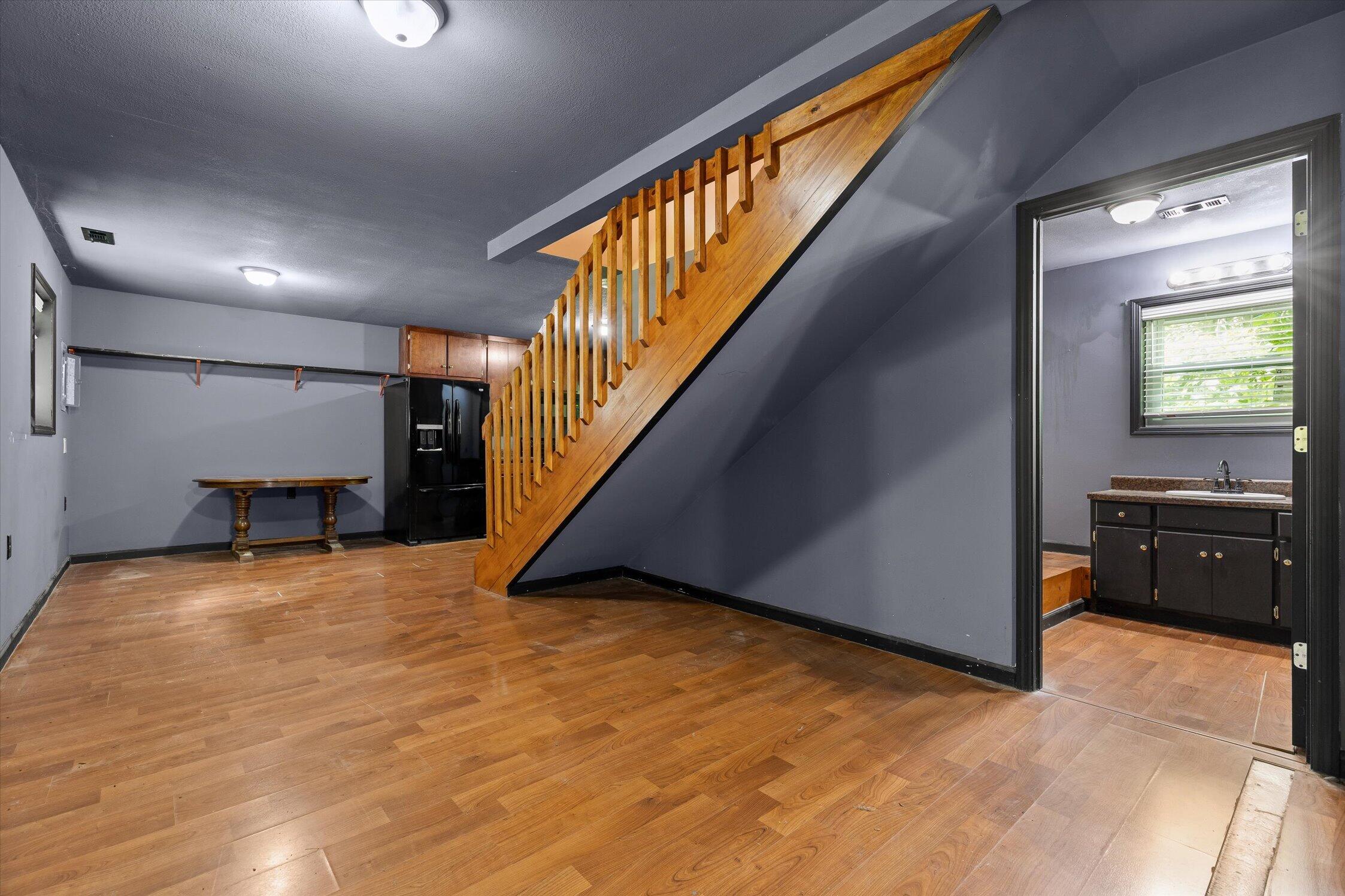 120 NW Buckeye Lane NW