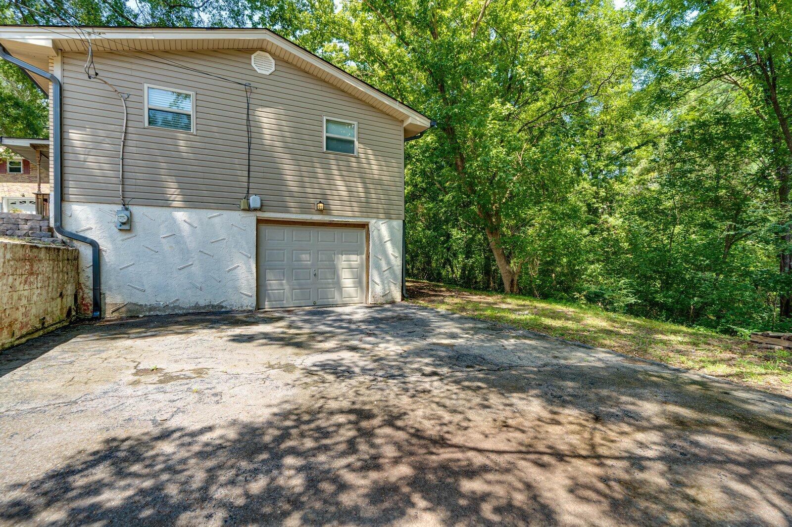 6 Canary Lane