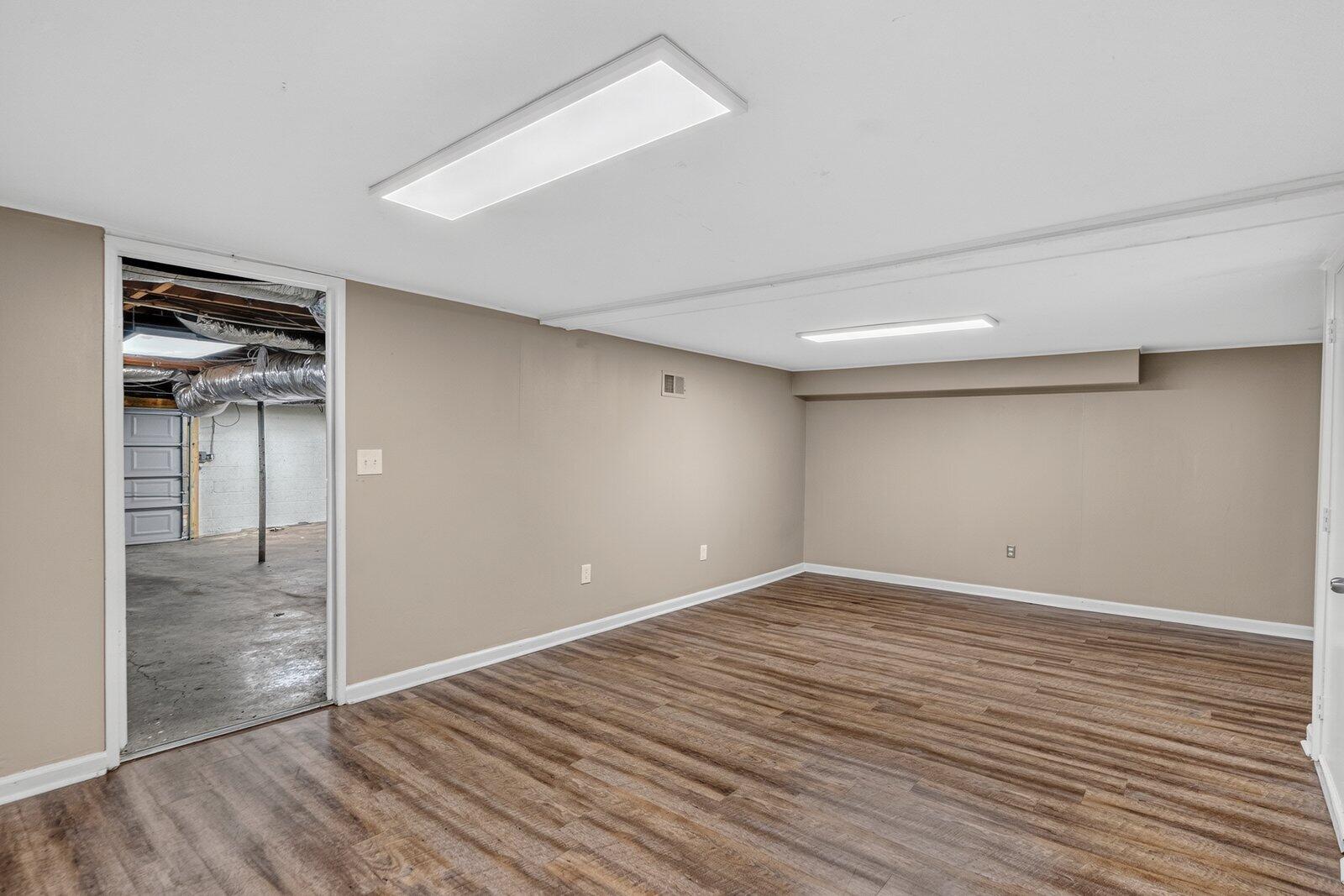 6 Canary Lane