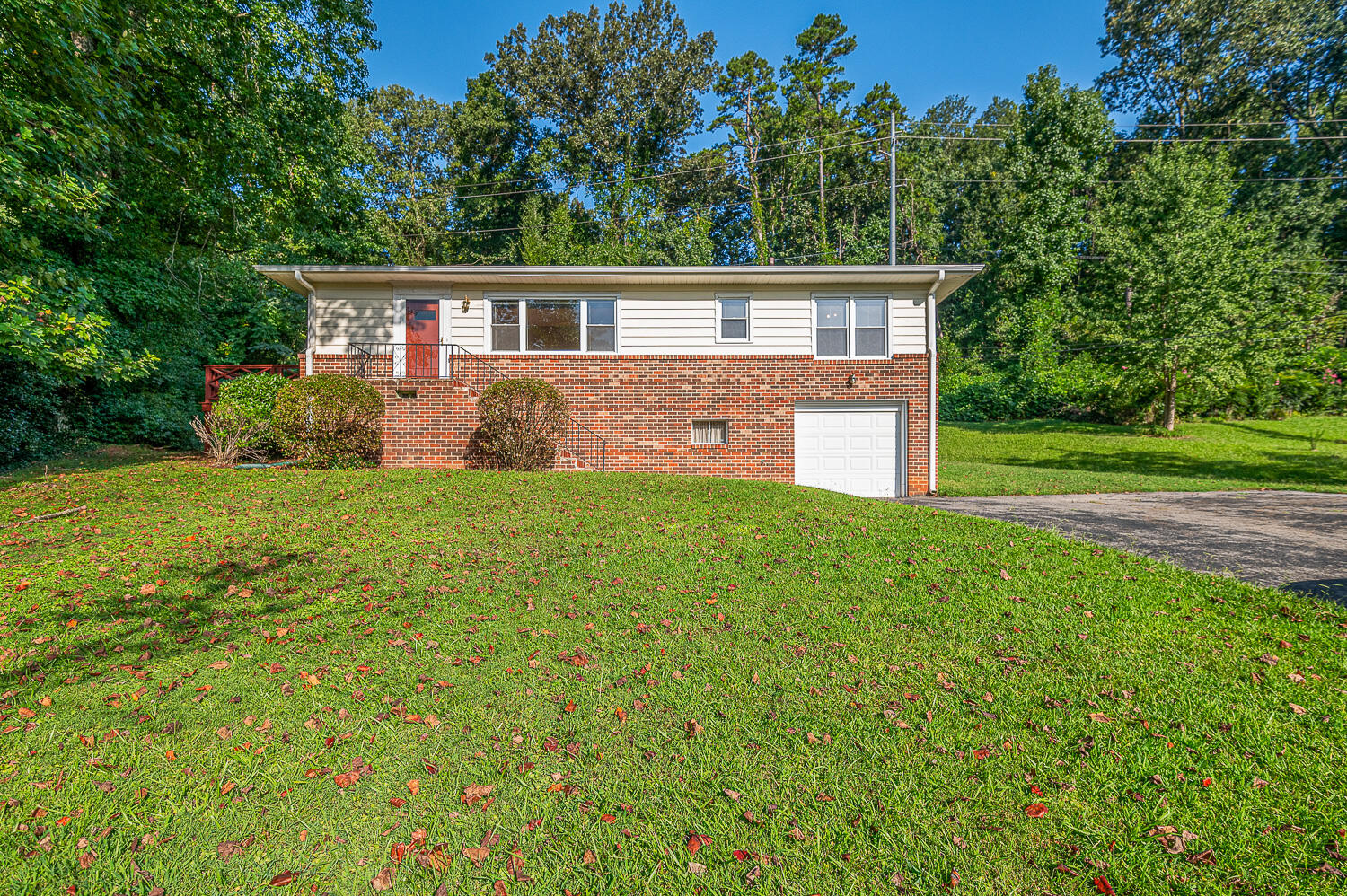 1619 S Seminole Drive