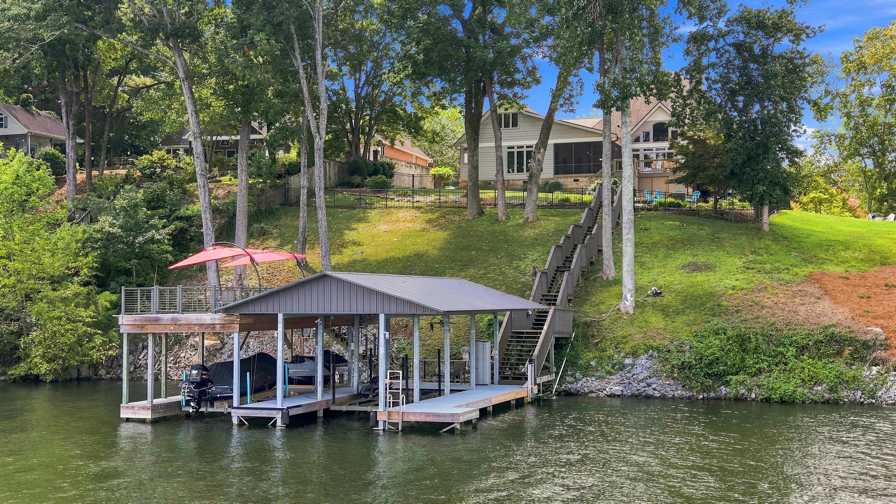3914 Windward Lane