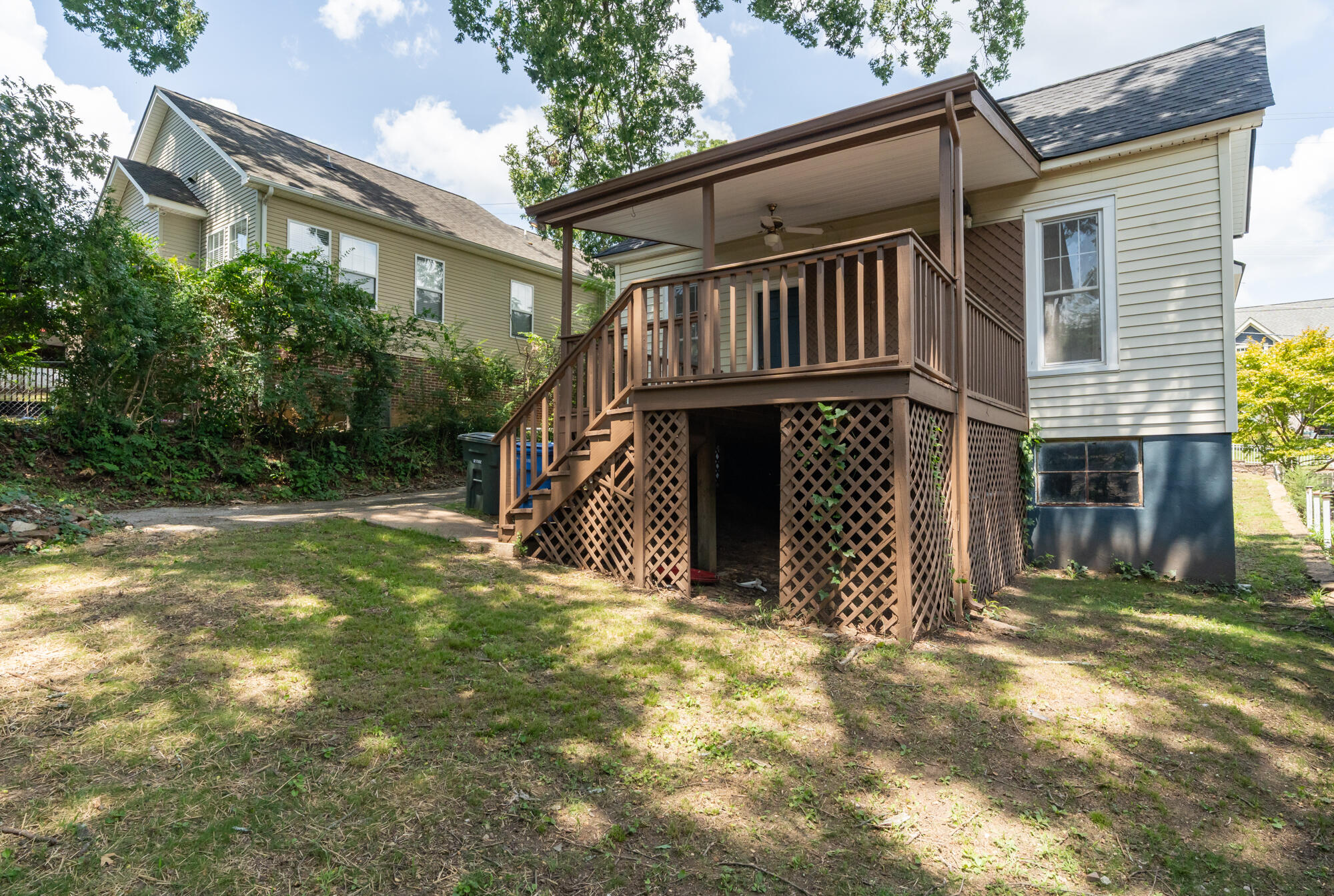616 Colville Street