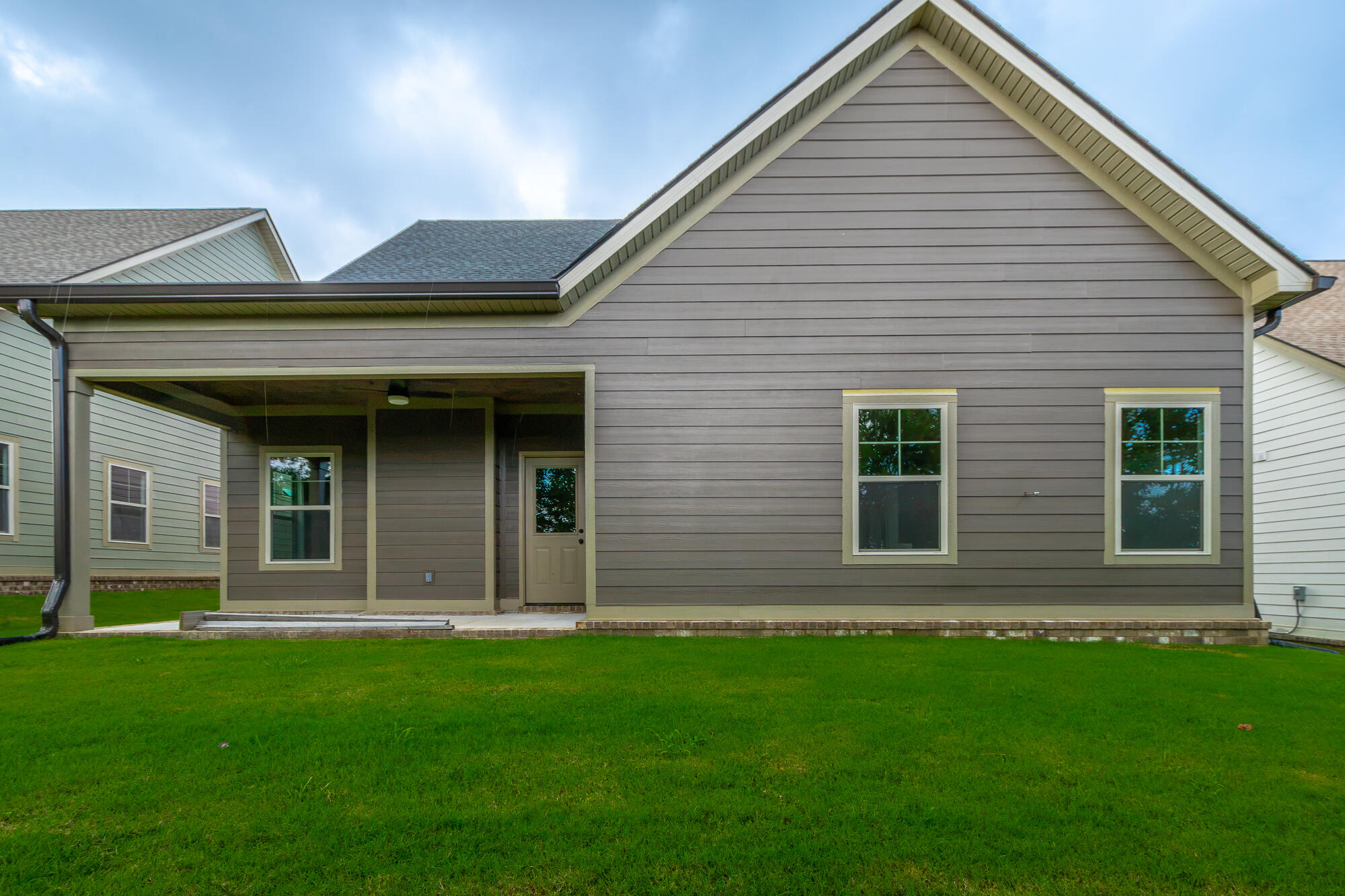 477 Willow Grove Court