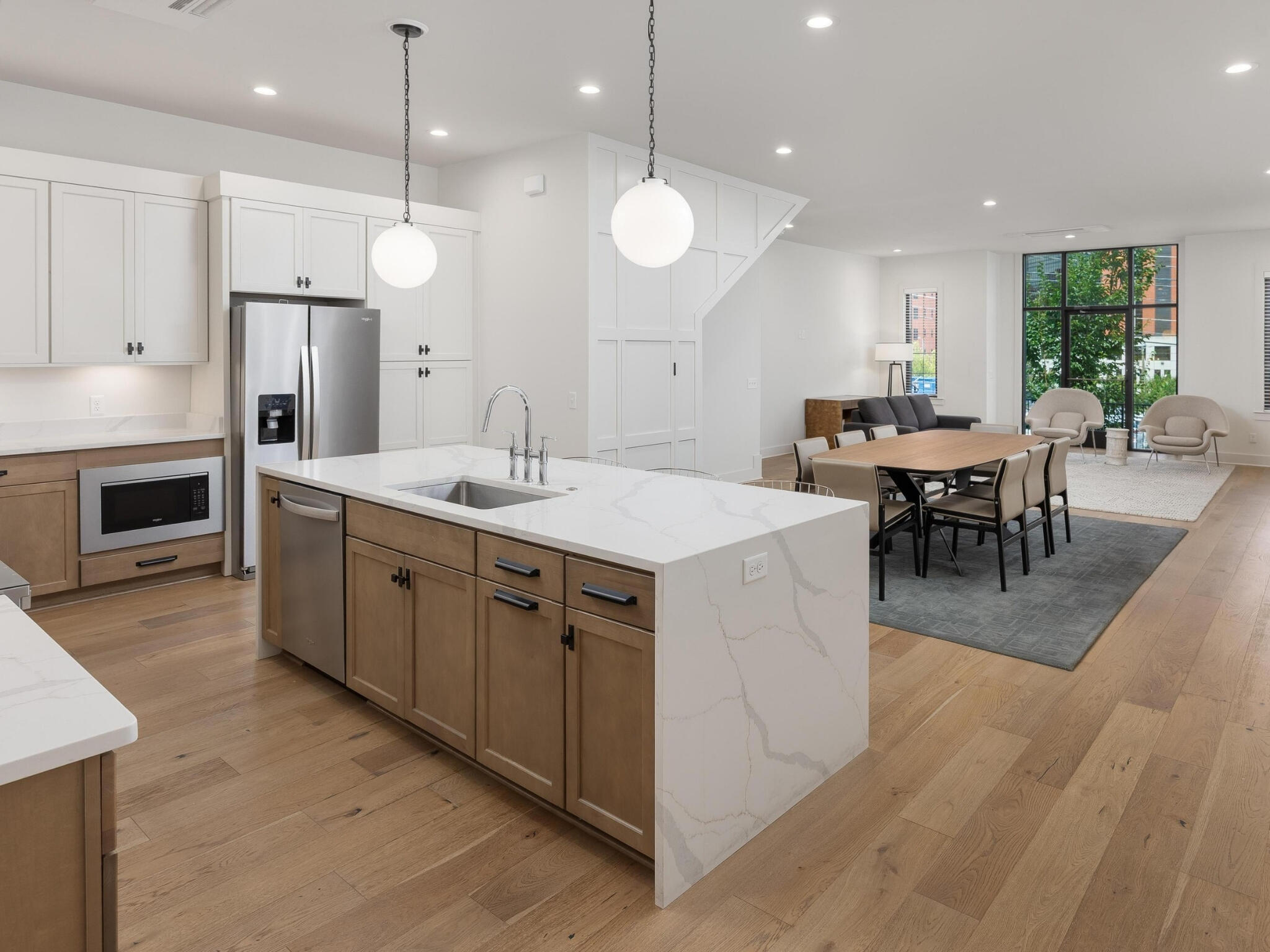 1036 E 4th Street, 103