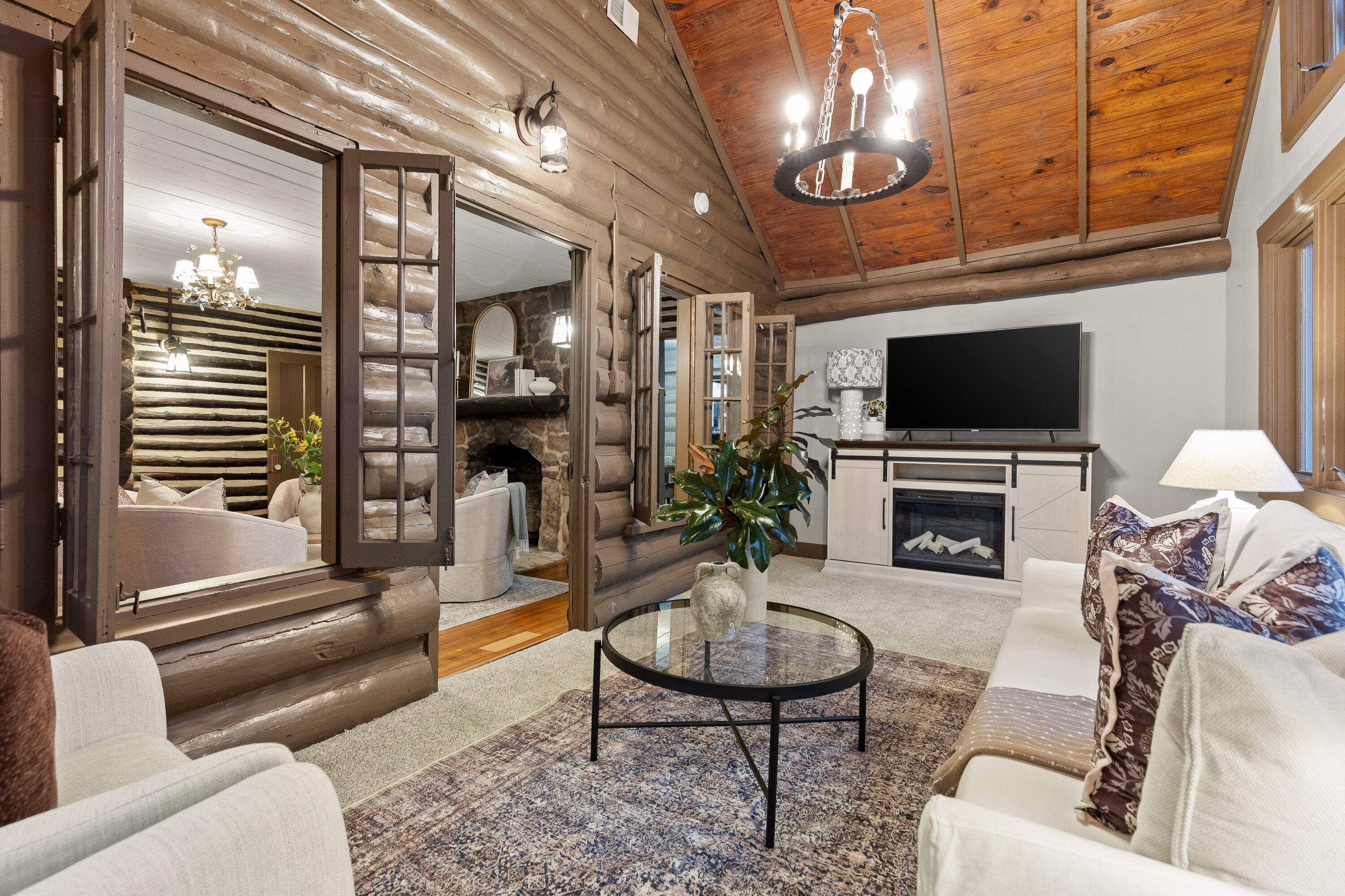 1208 Cinderella Road