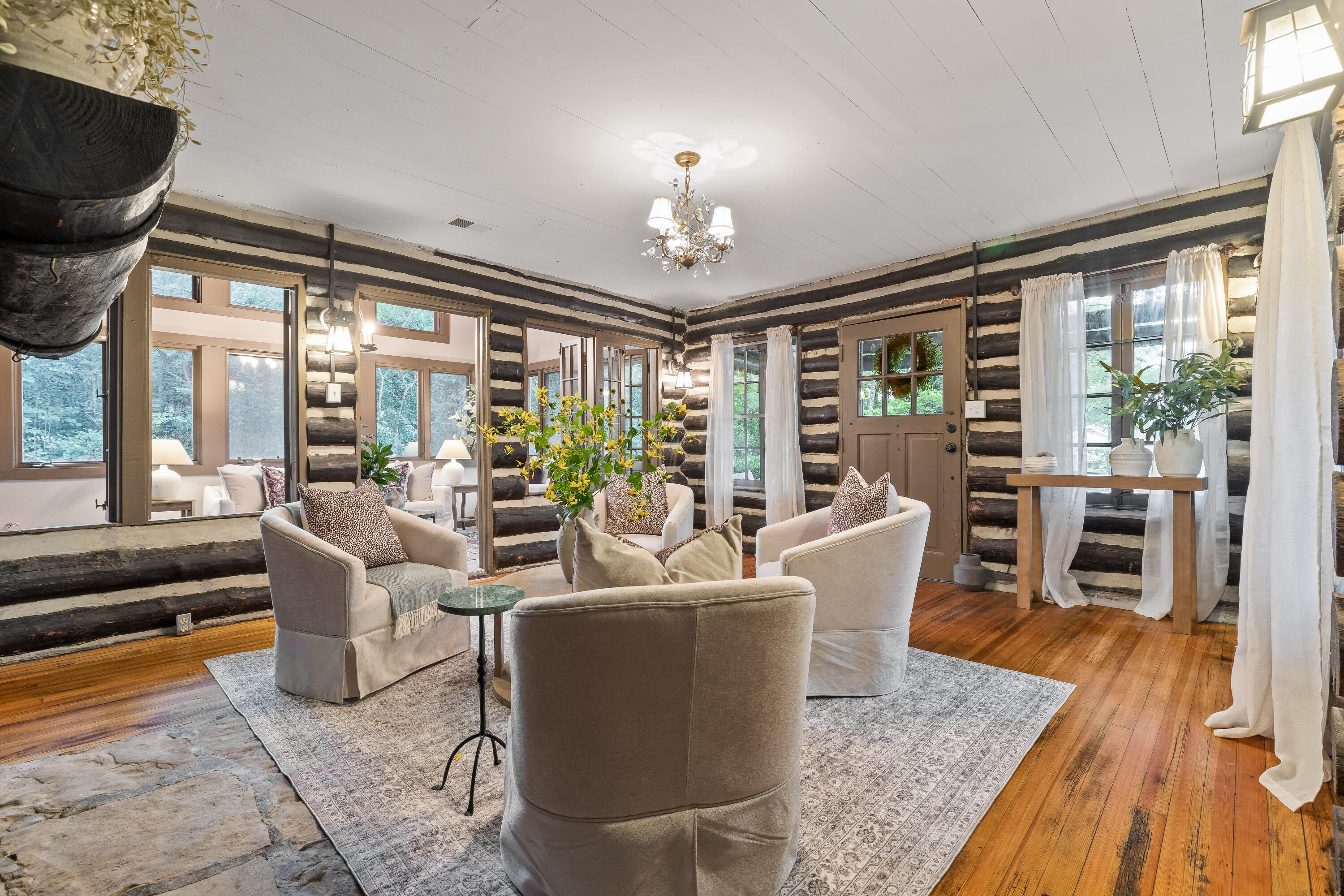 1208 Cinderella Road