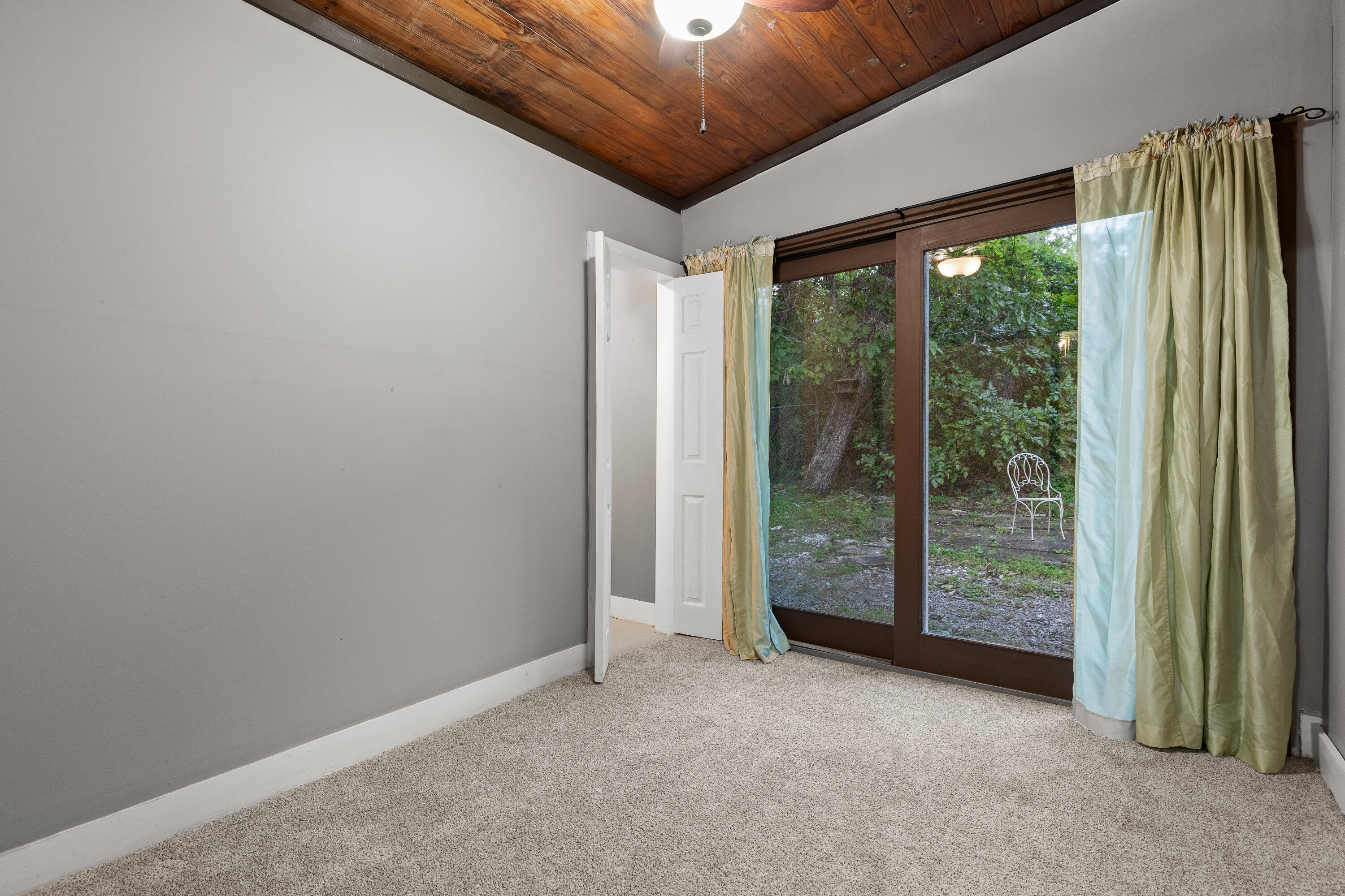 1208 Cinderella Road