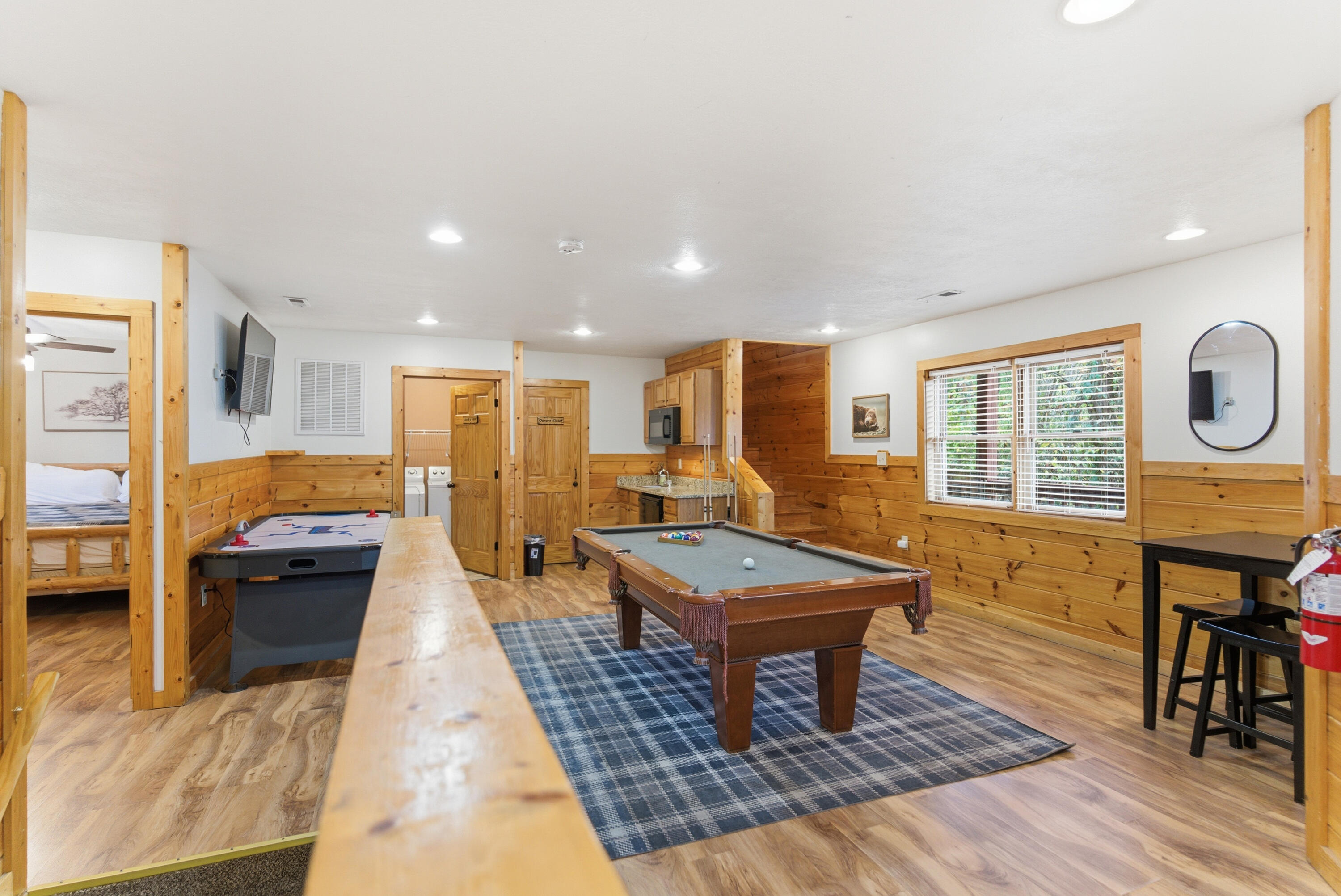 2054 Oakmont Drive