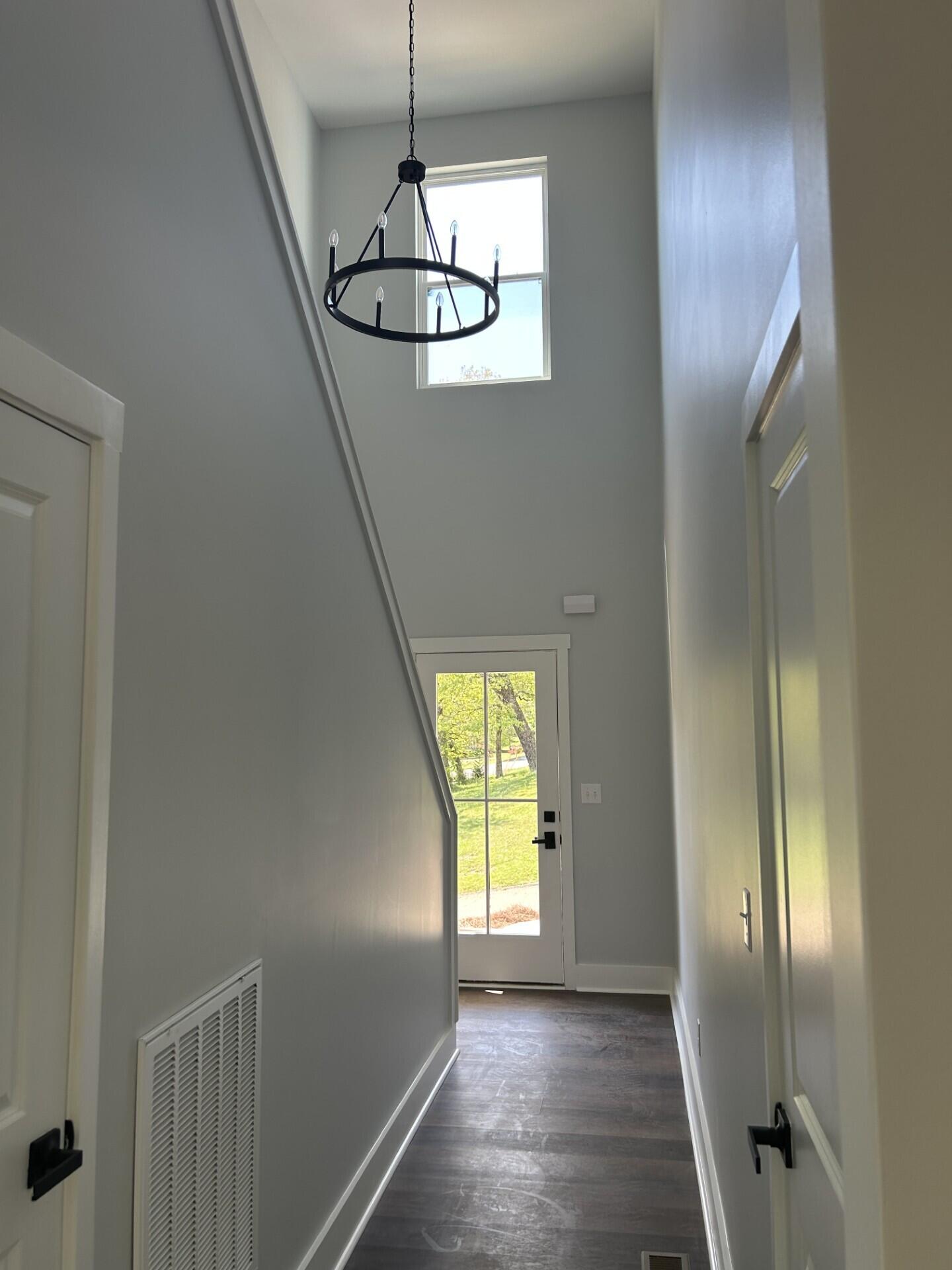 539 Tree Top Lane