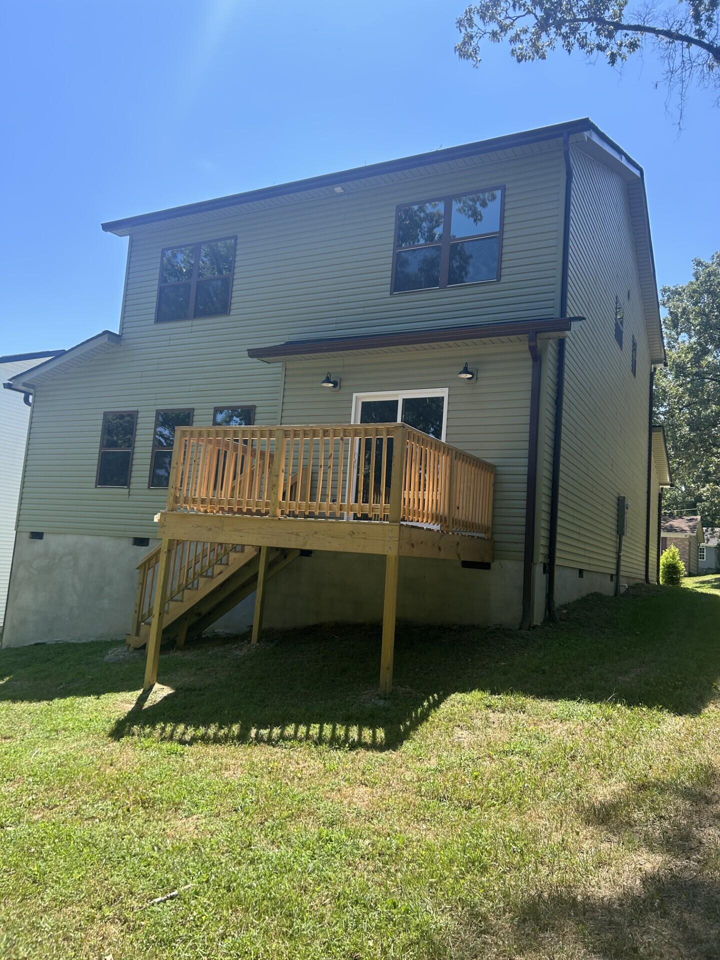 539 Tree Top Lane