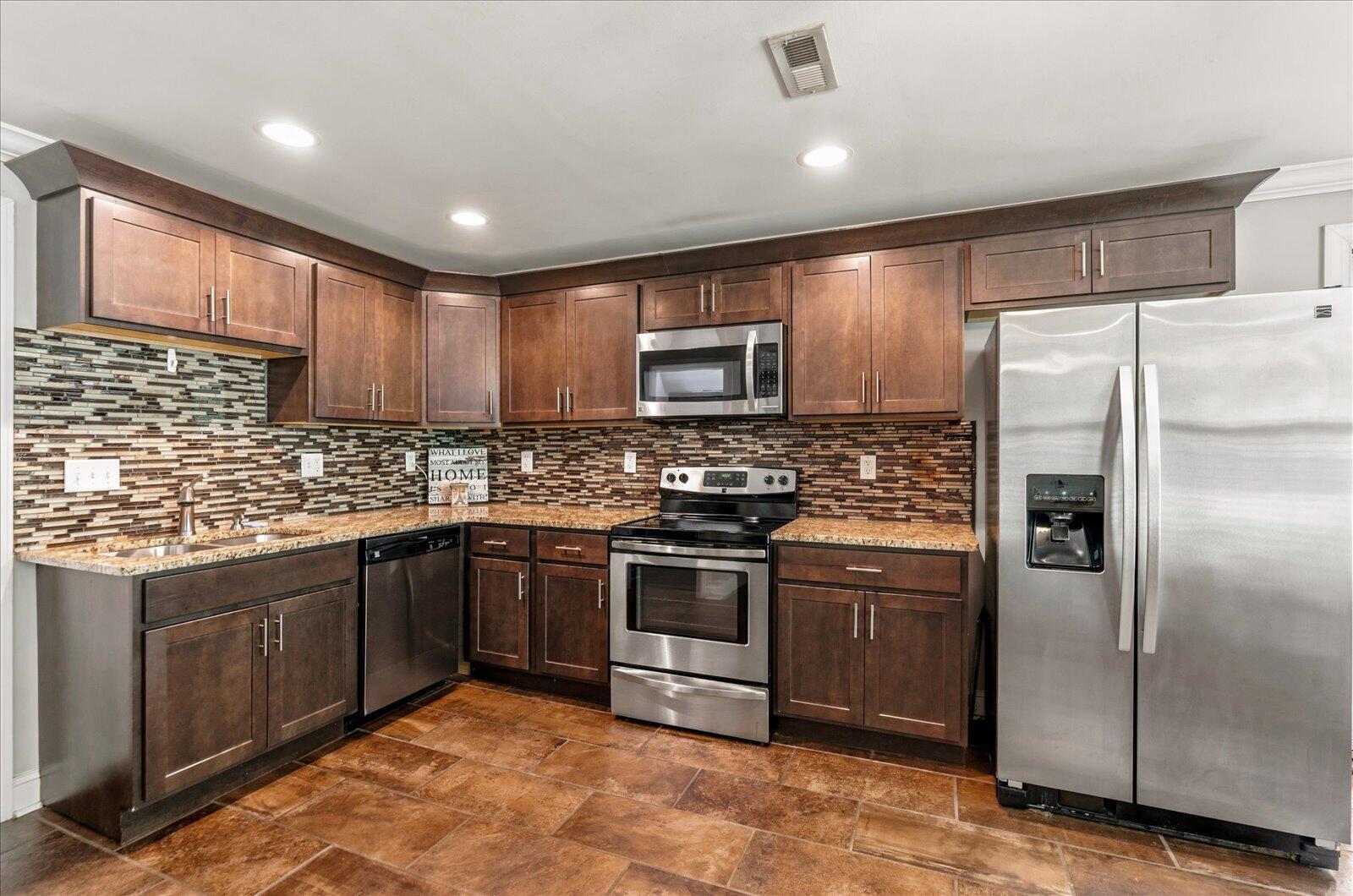 2356 Gale Lane