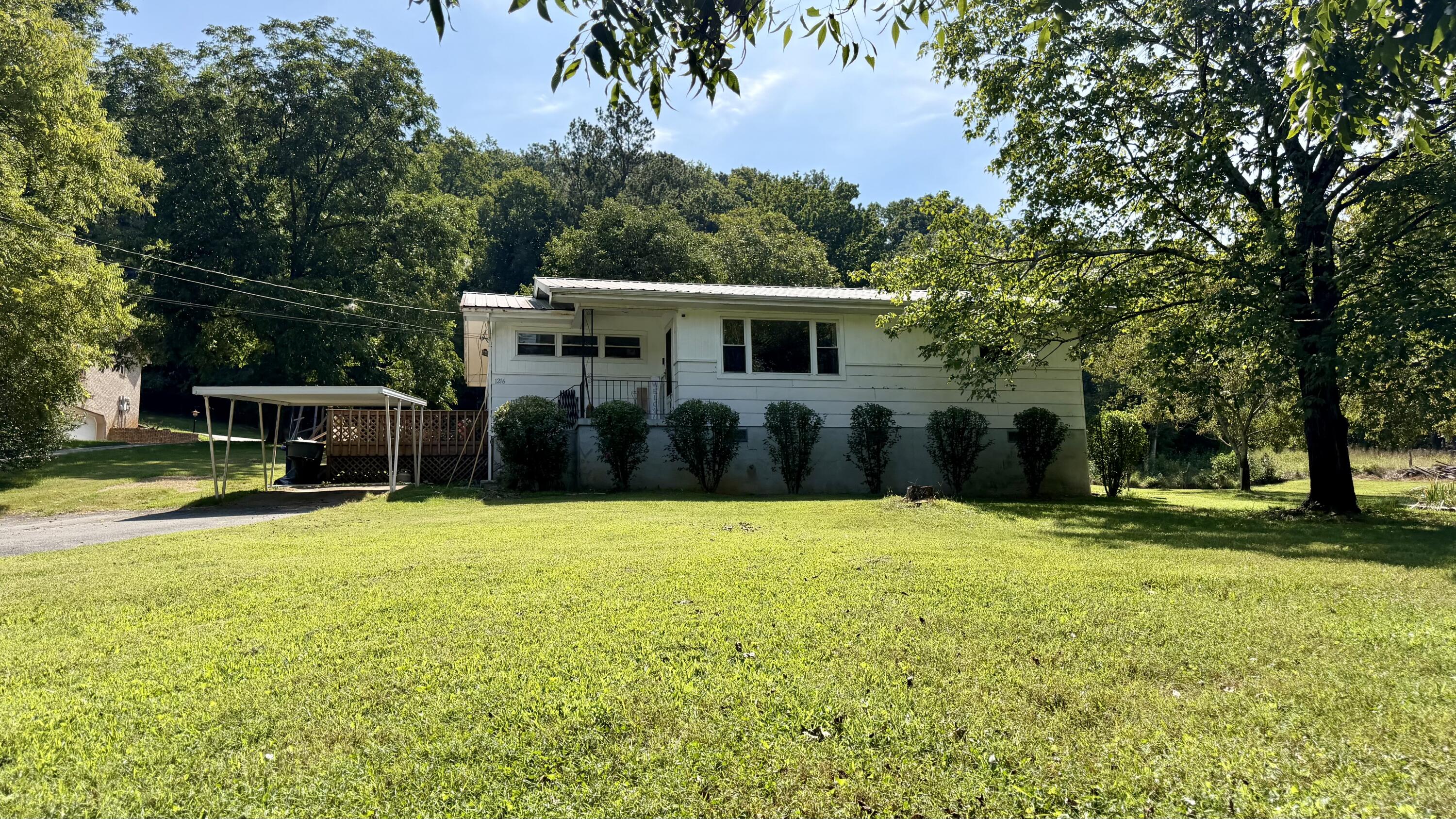 1216 Browns Ferry Road