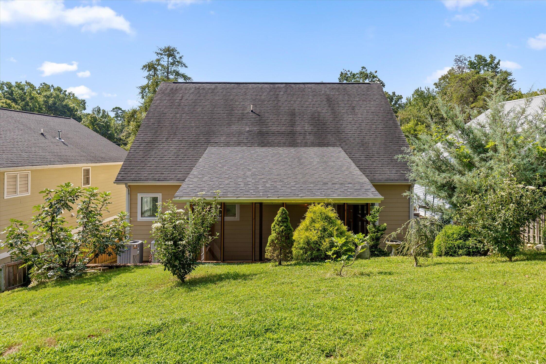 1728 Ichabod Lane