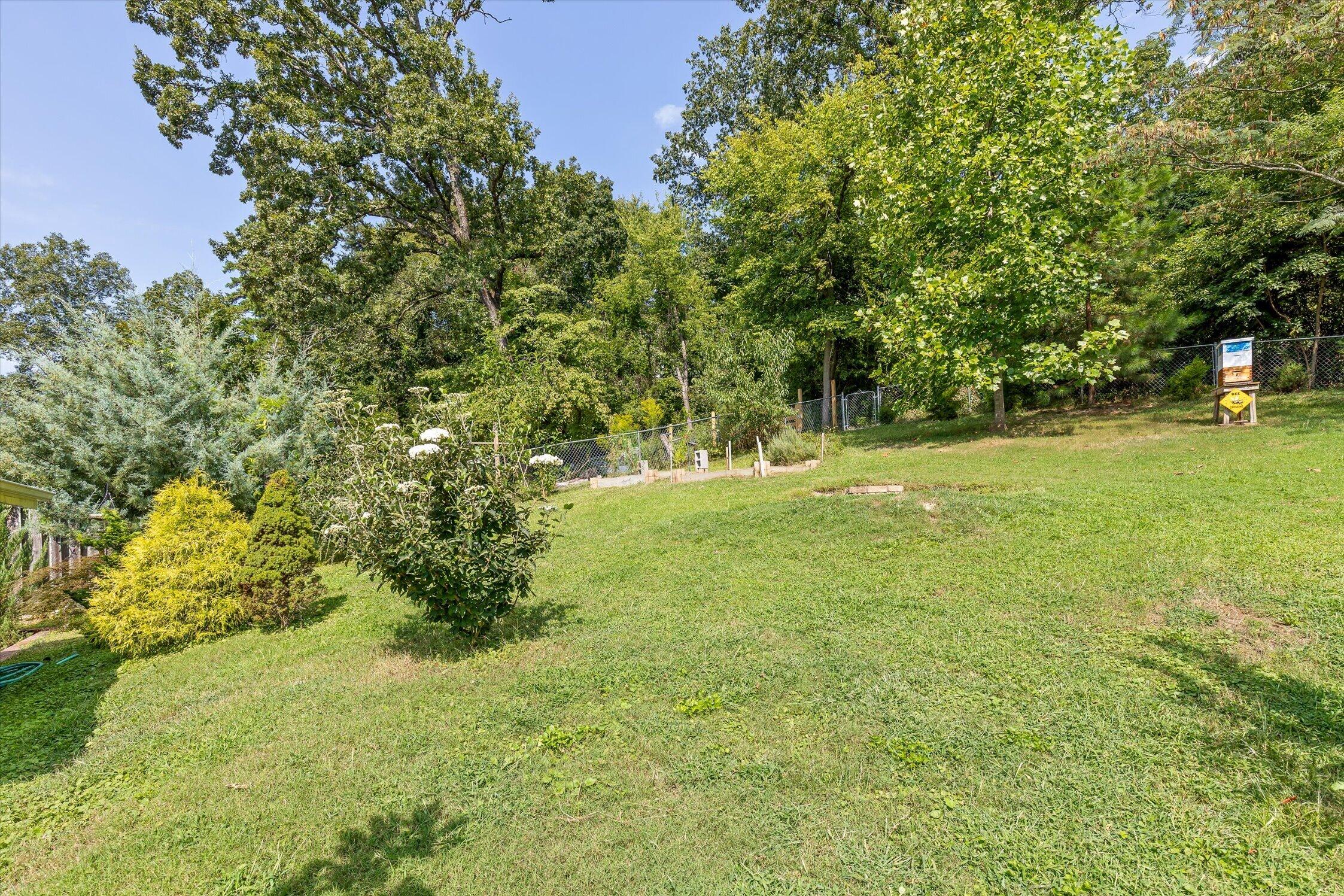 1728 Ichabod Lane