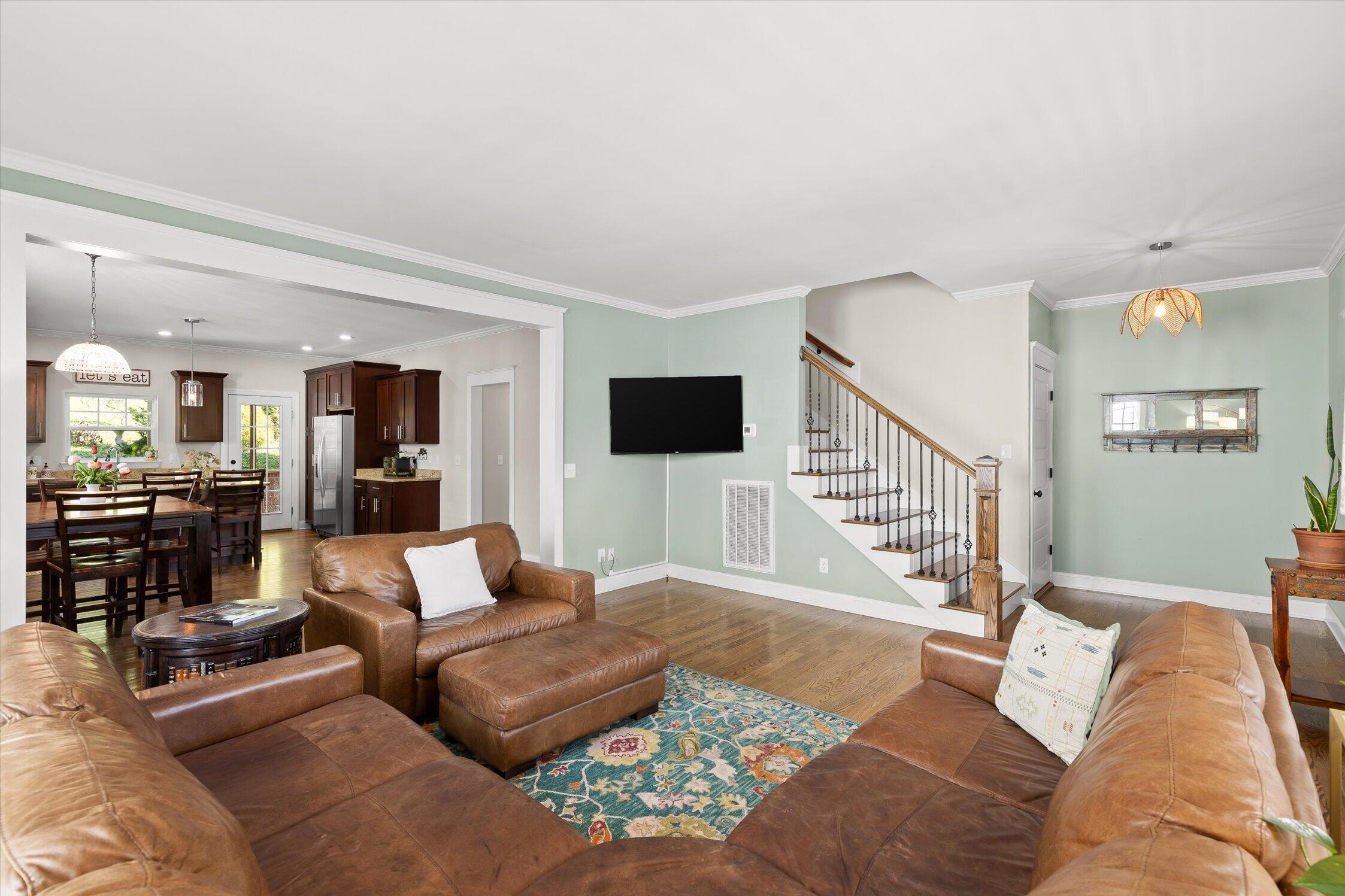 1728 Ichabod Lane