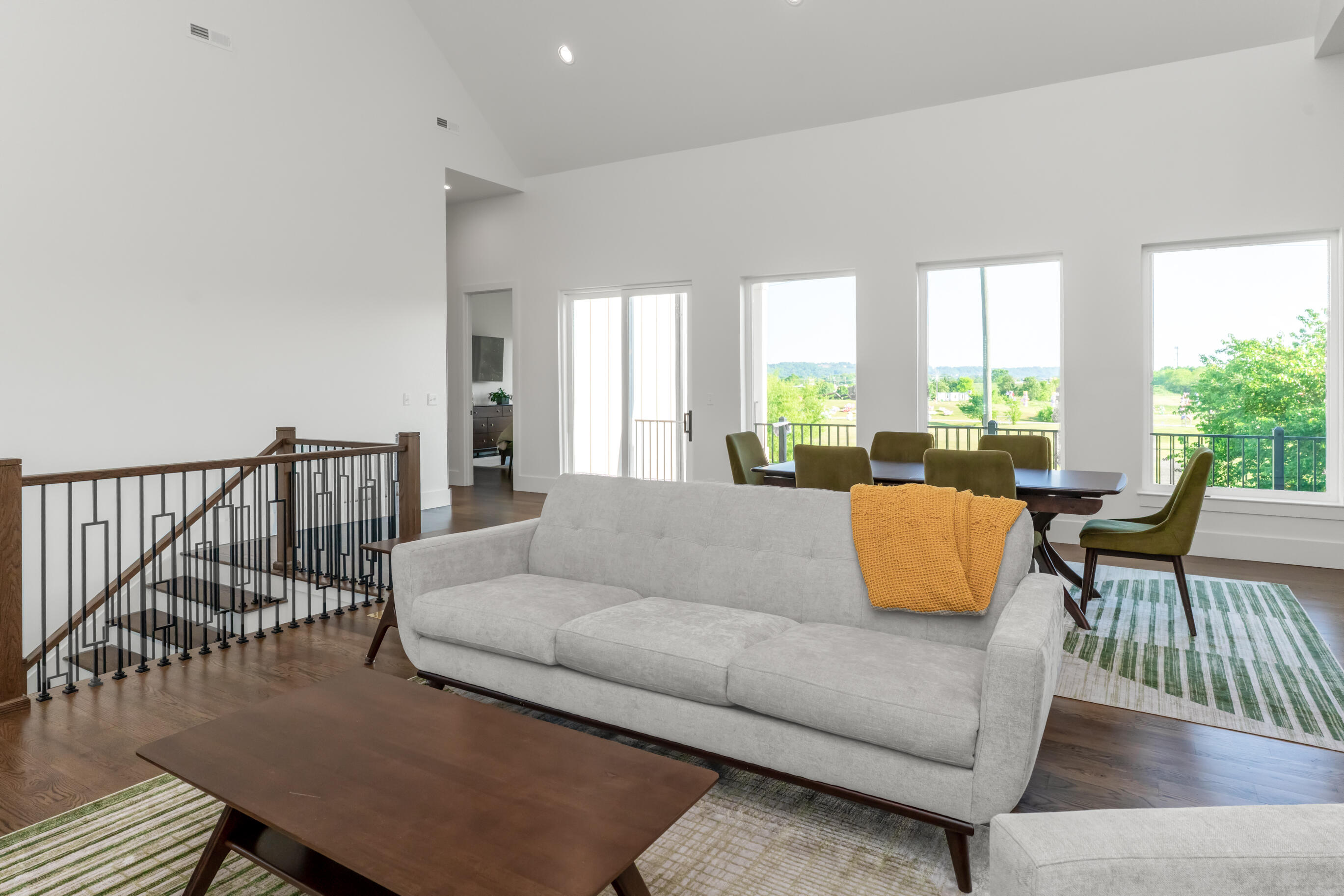 998 Montague Place