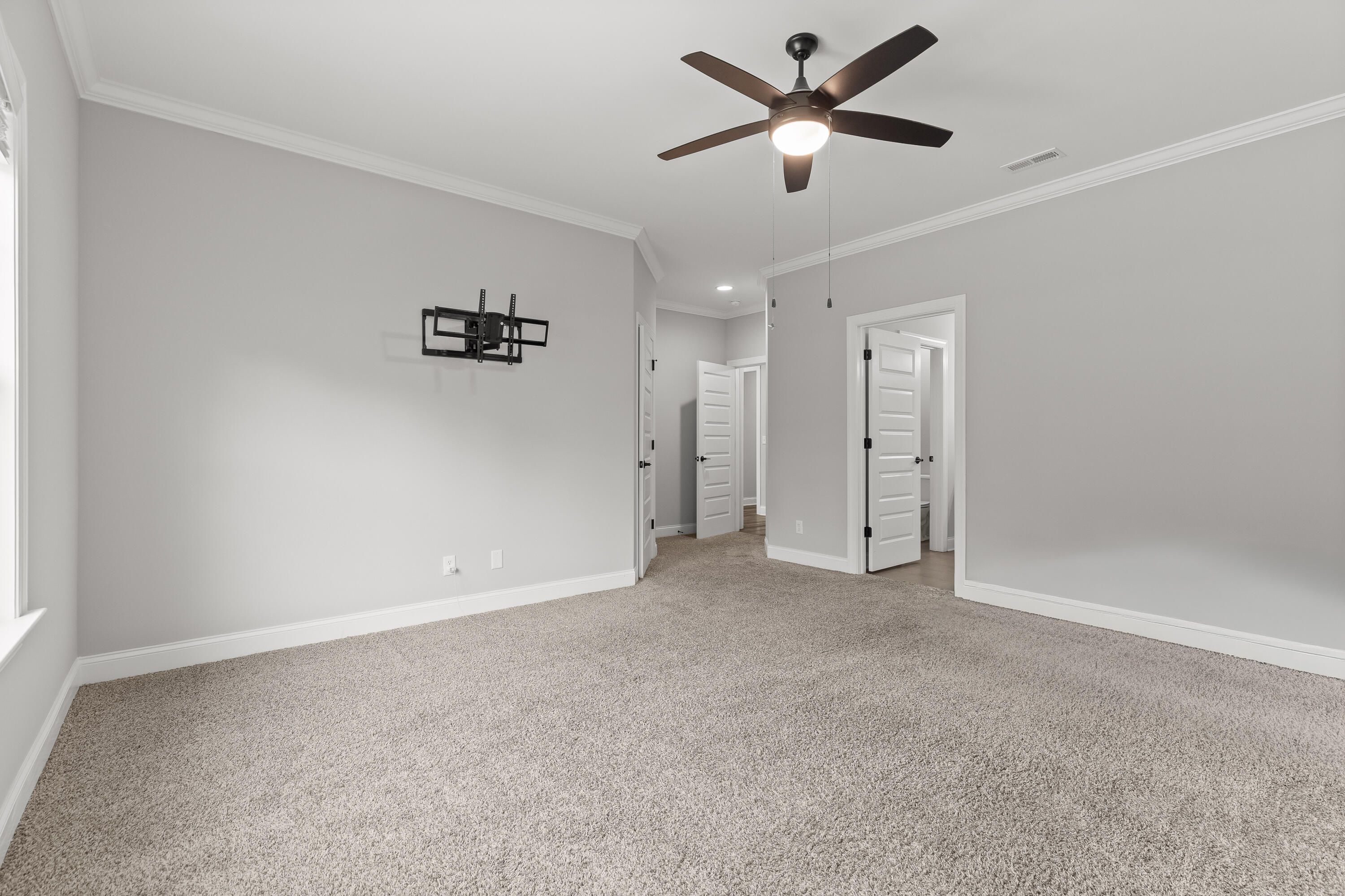 9608 Mayfly Road