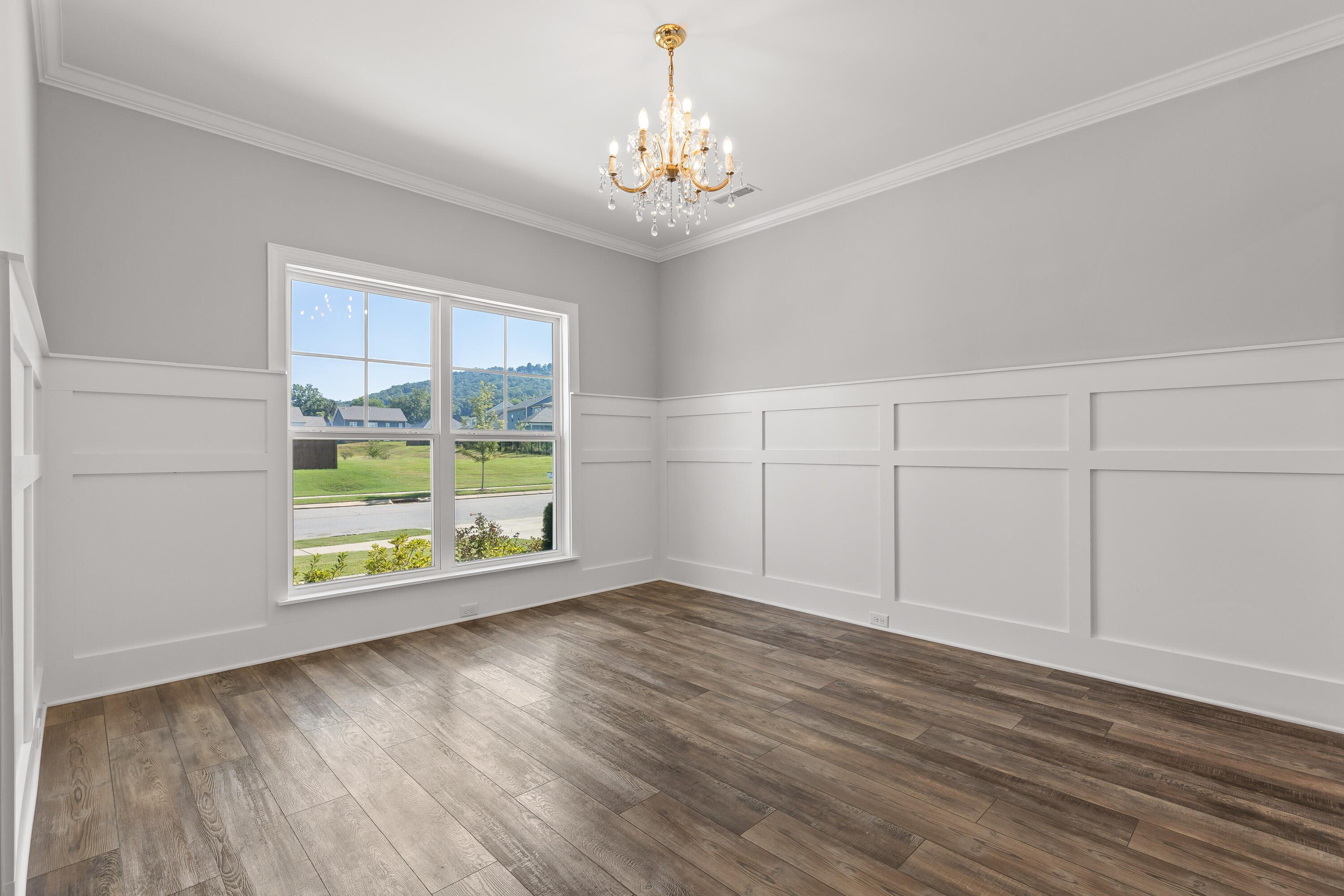 9608 Mayfly Road